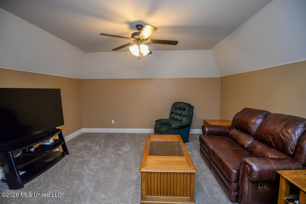 8807 Dehart Road Property Photo 30