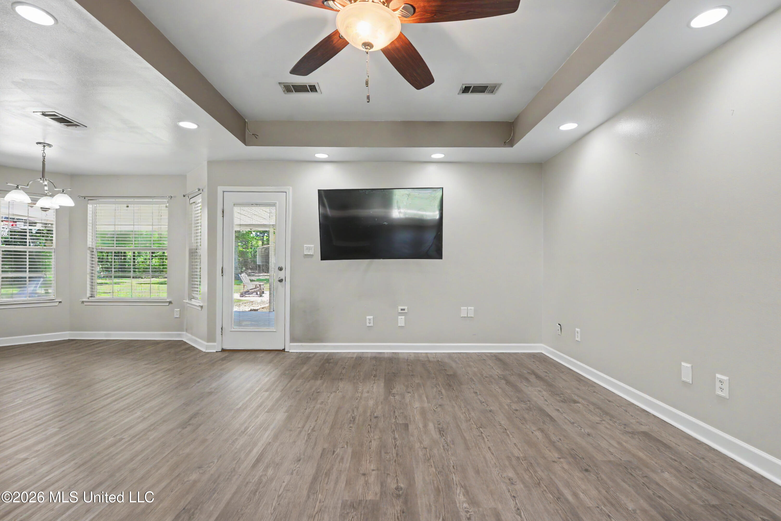 16023 Old Joe Moran Road Property Photo 3