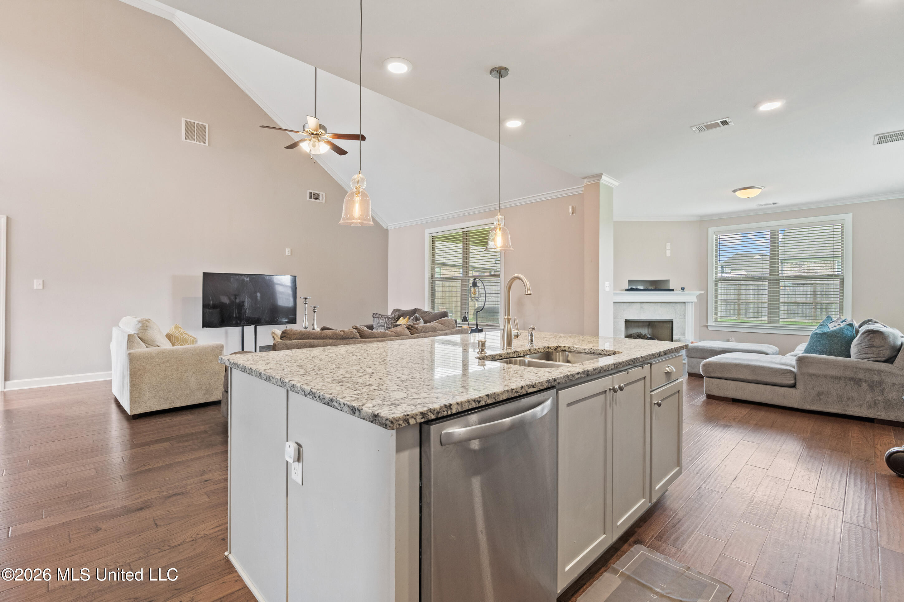 4225 John Joseph Drive Property Photo 6