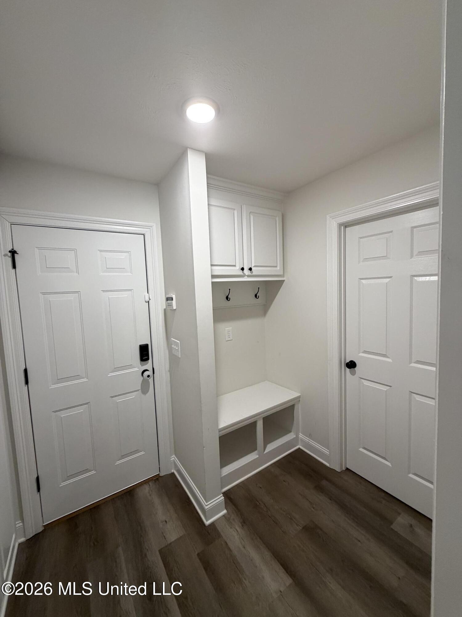 249 Hemingway Circle Property Photo 6