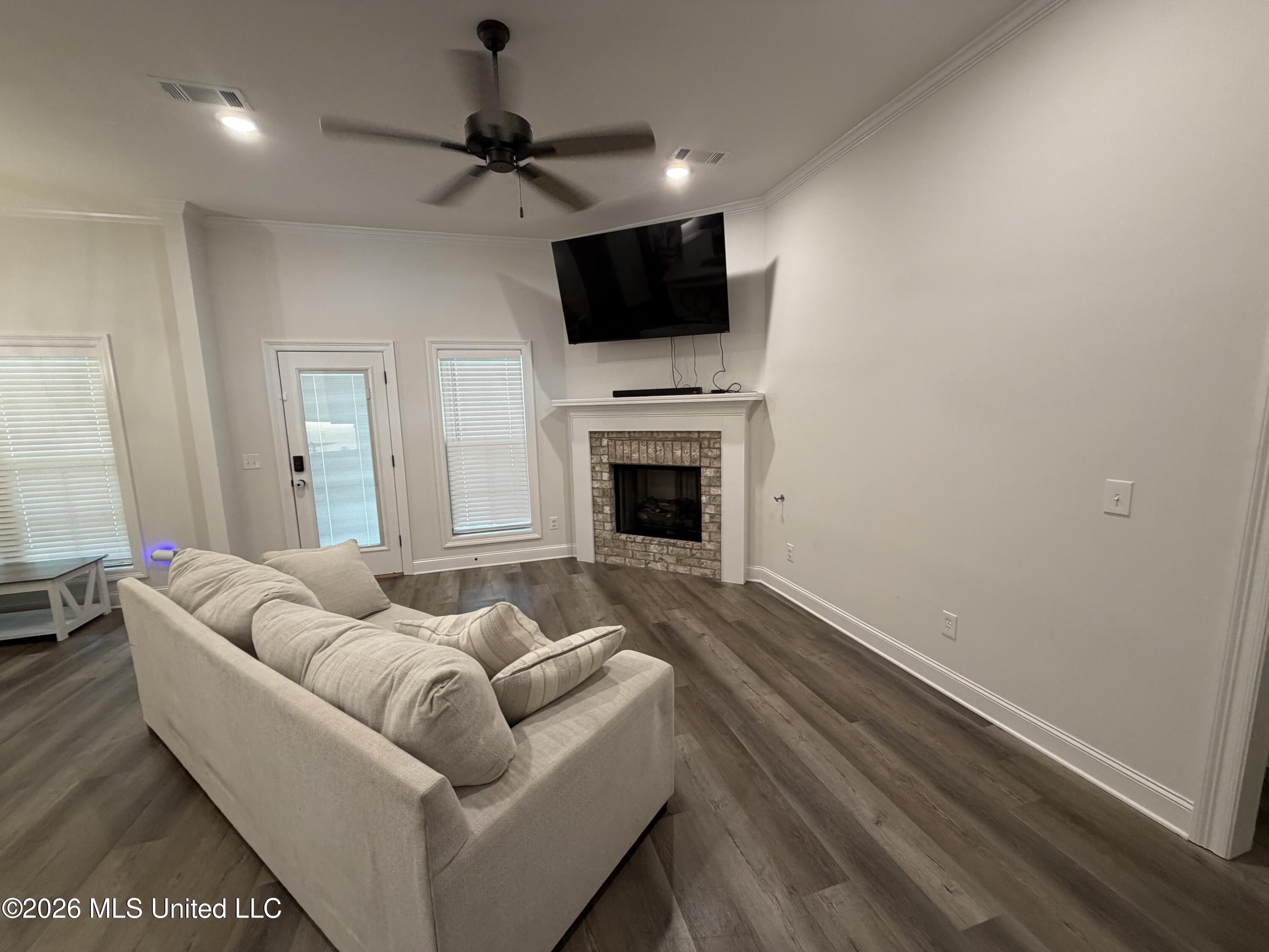 249 Hemingway Circle Property Photo 13