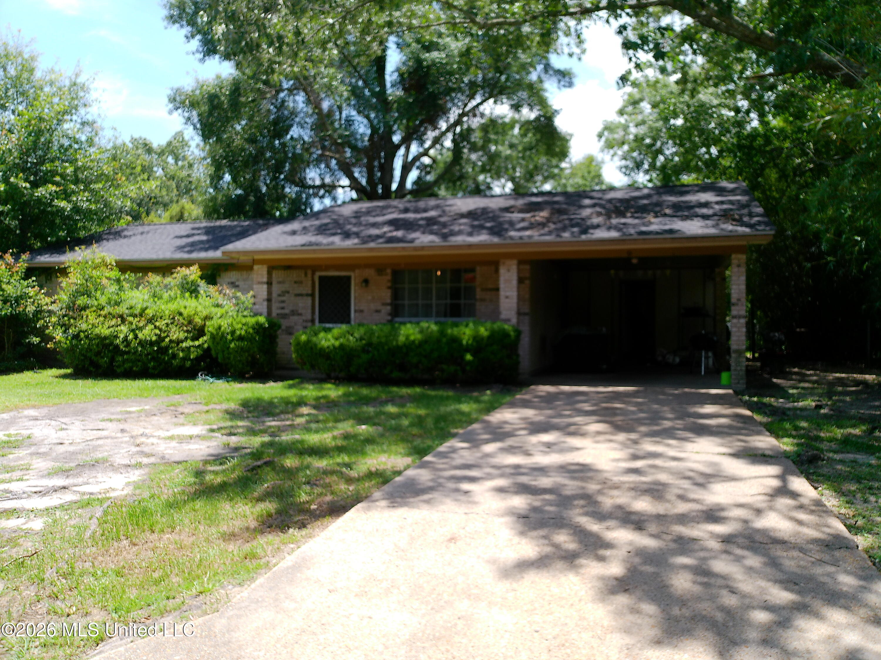 9 Park Drive Property Photo 1