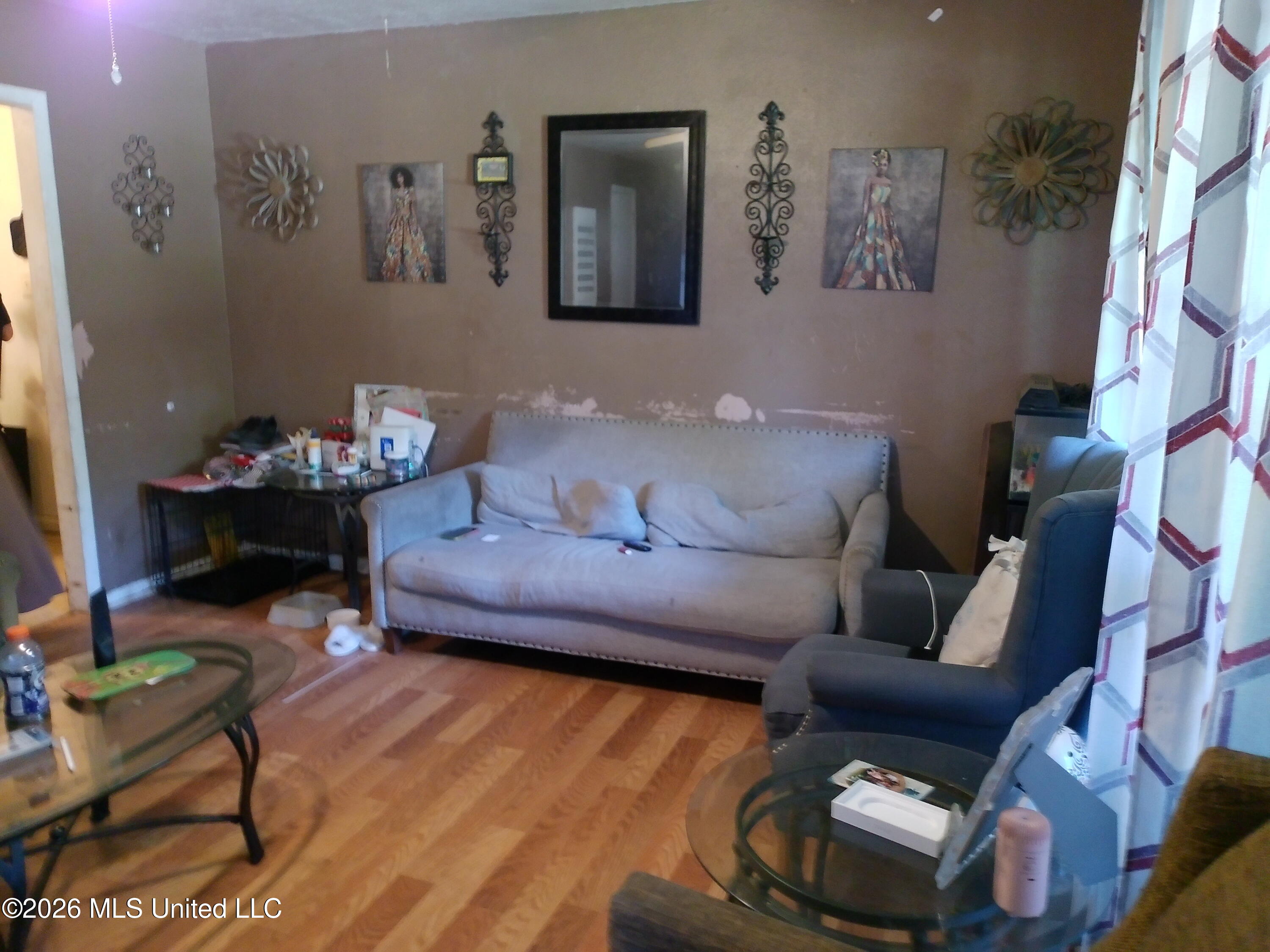 9 Park Drive Property Photo 3