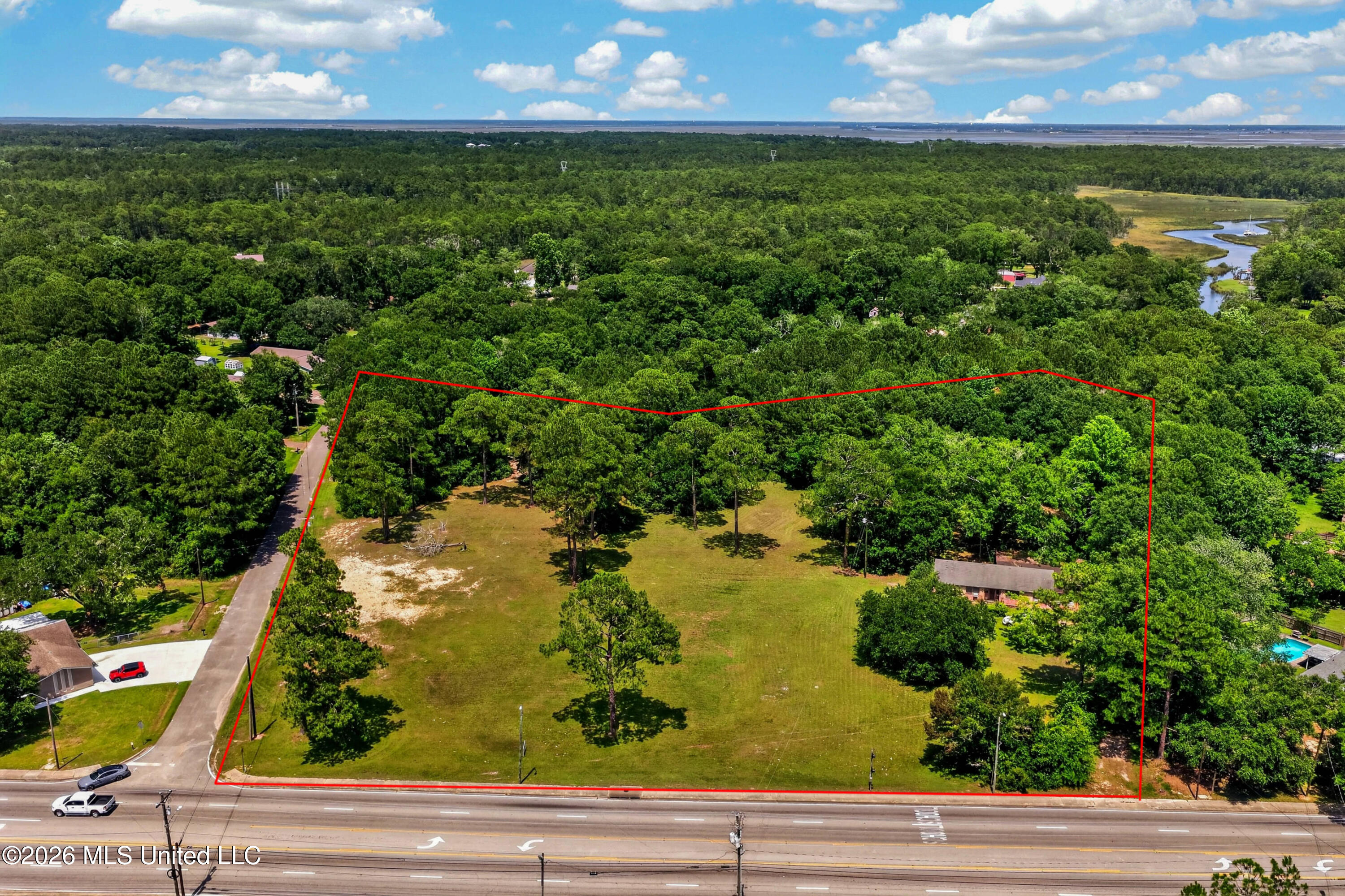 4212 Gautier Vancleave Road Property Photo 1
