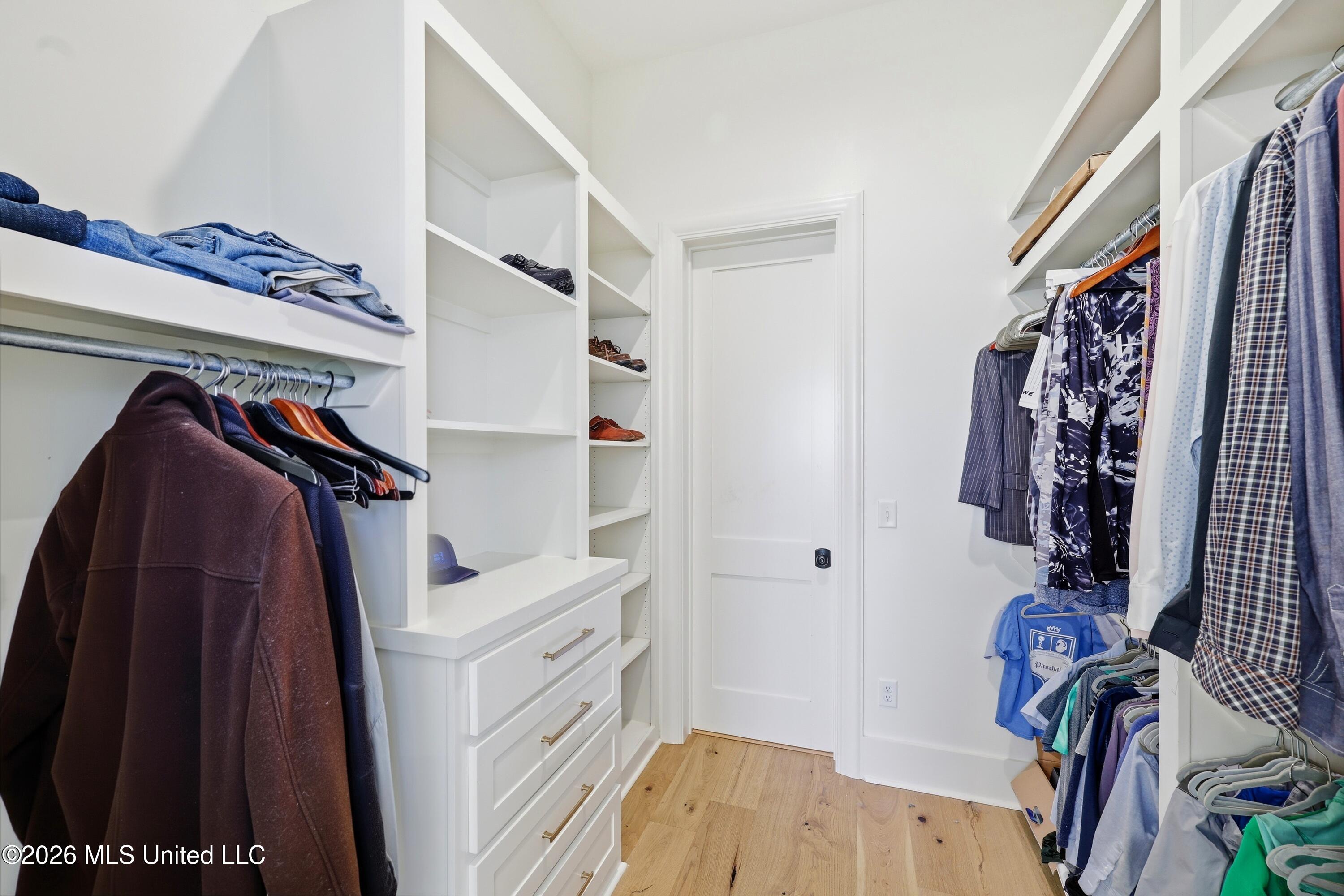 121 Water Street Property Photo 27