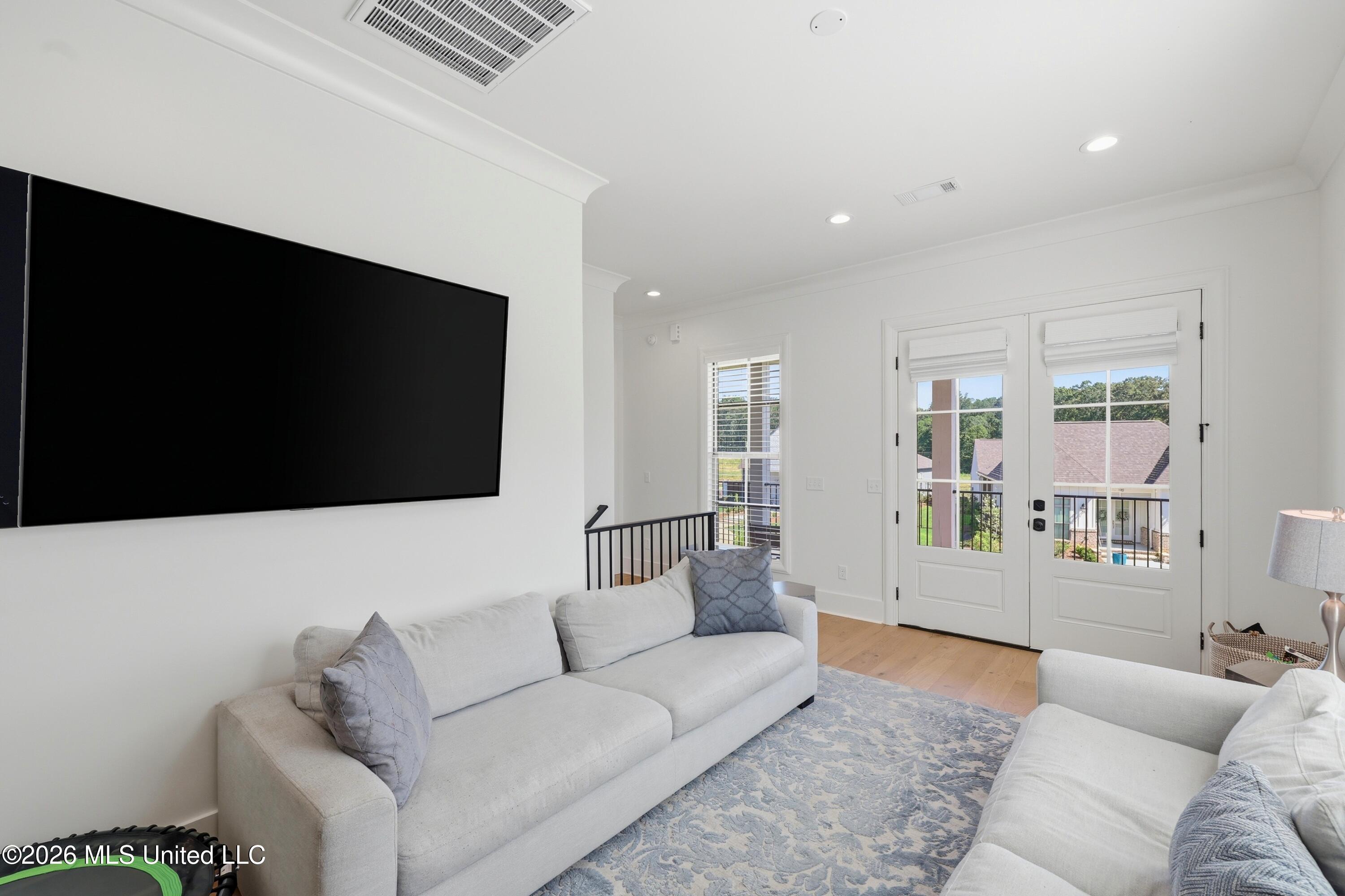 121 Water Street Property Photo 33