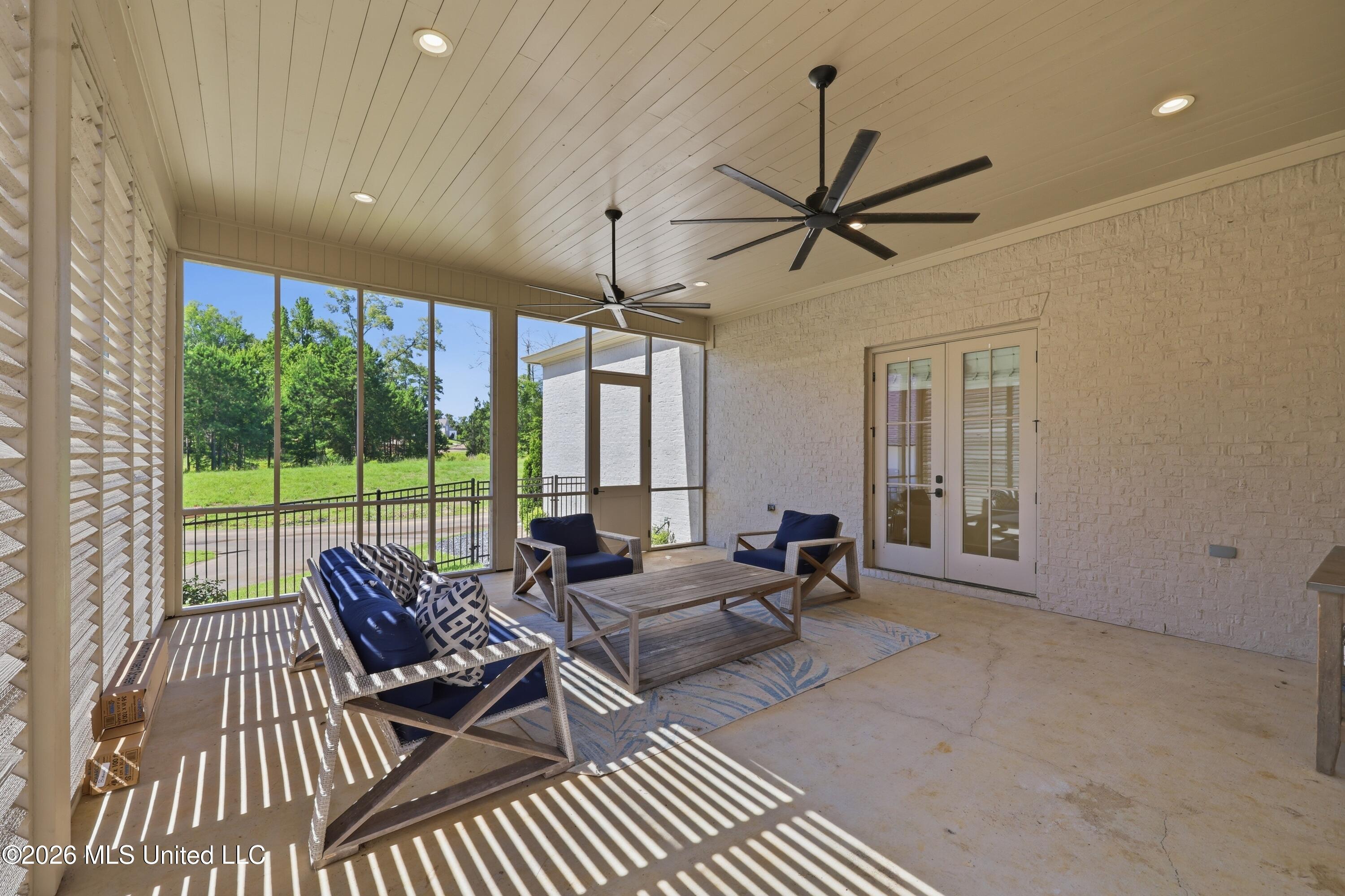 121 Water Street Property Photo 43