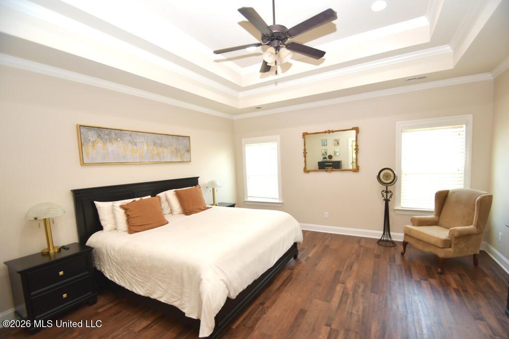 4713 Bakersfield Drive Property Photo 11