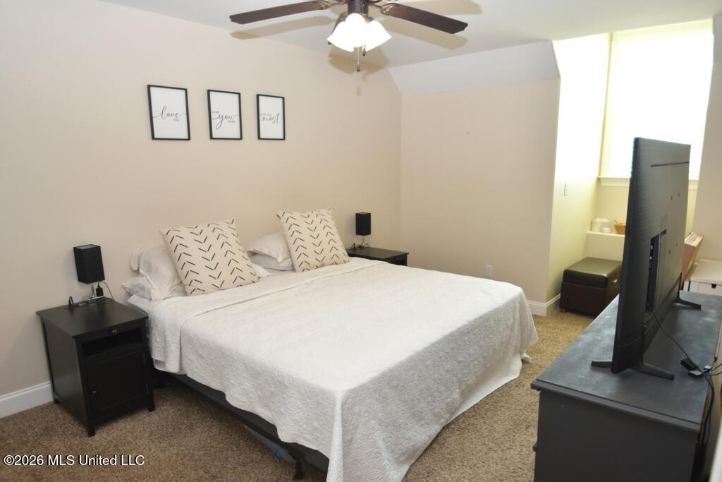 4713 Bakersfield Drive Property Photo 19