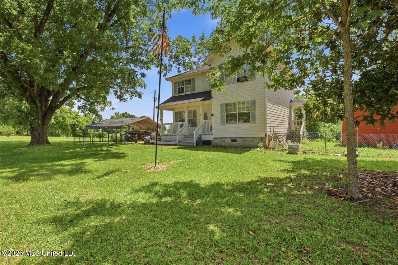 123 Southbreeze Road Property Photo 3