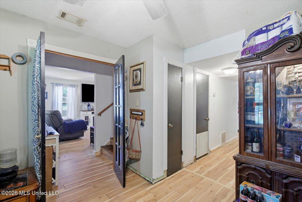 123 Southbreeze Road Property Photo 15