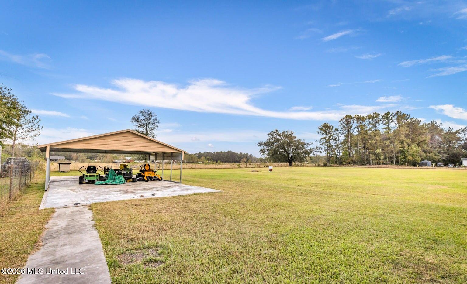 3624 Highway 43 N Property Photo 4