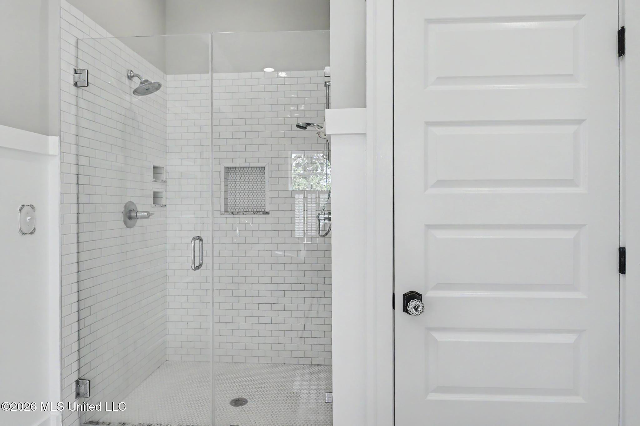 715 2nd Street Property Photo 18