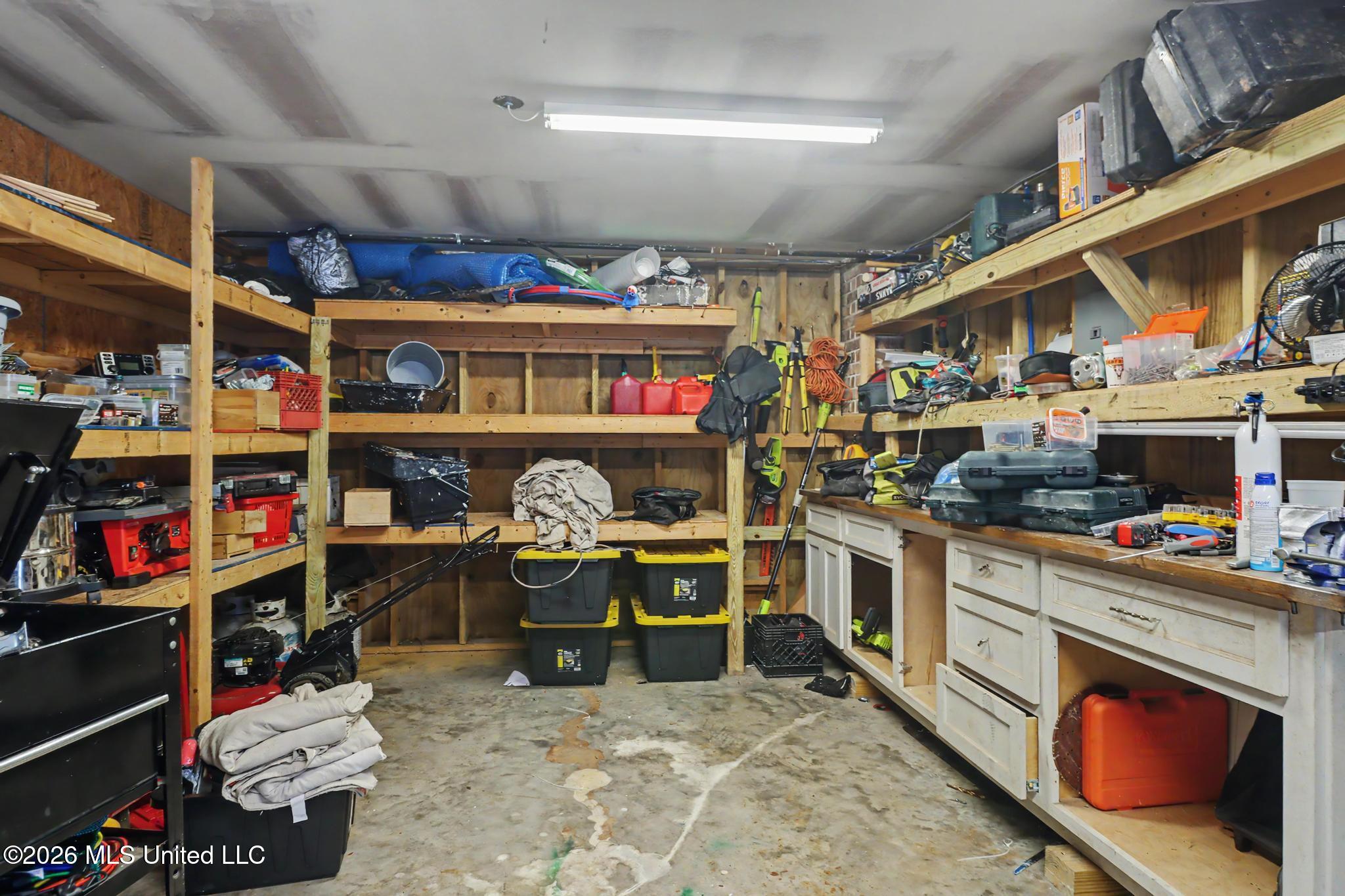 715 2nd Street Property Photo 53