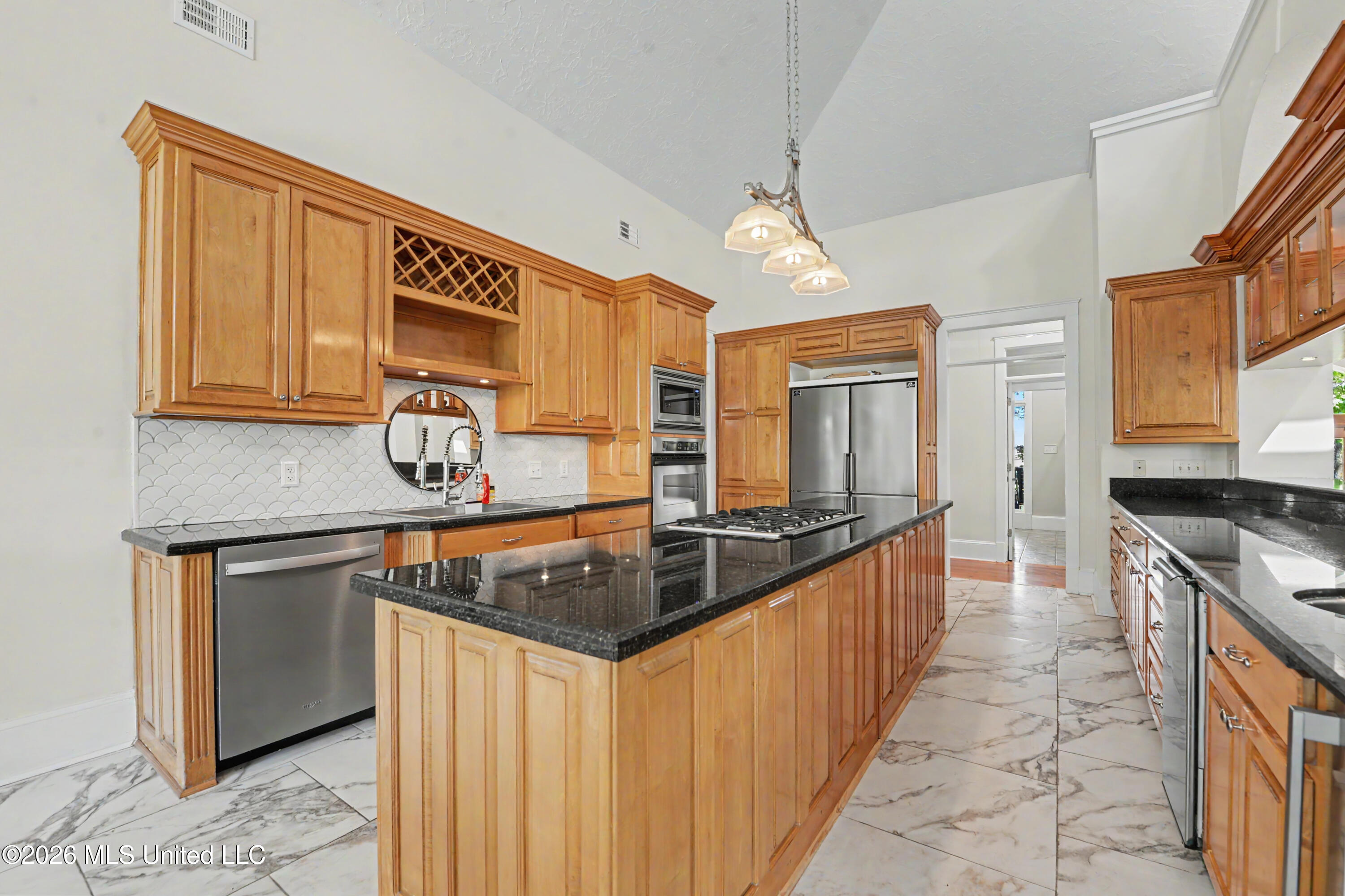 2308 Pointe Of View Drive Property Photo 10