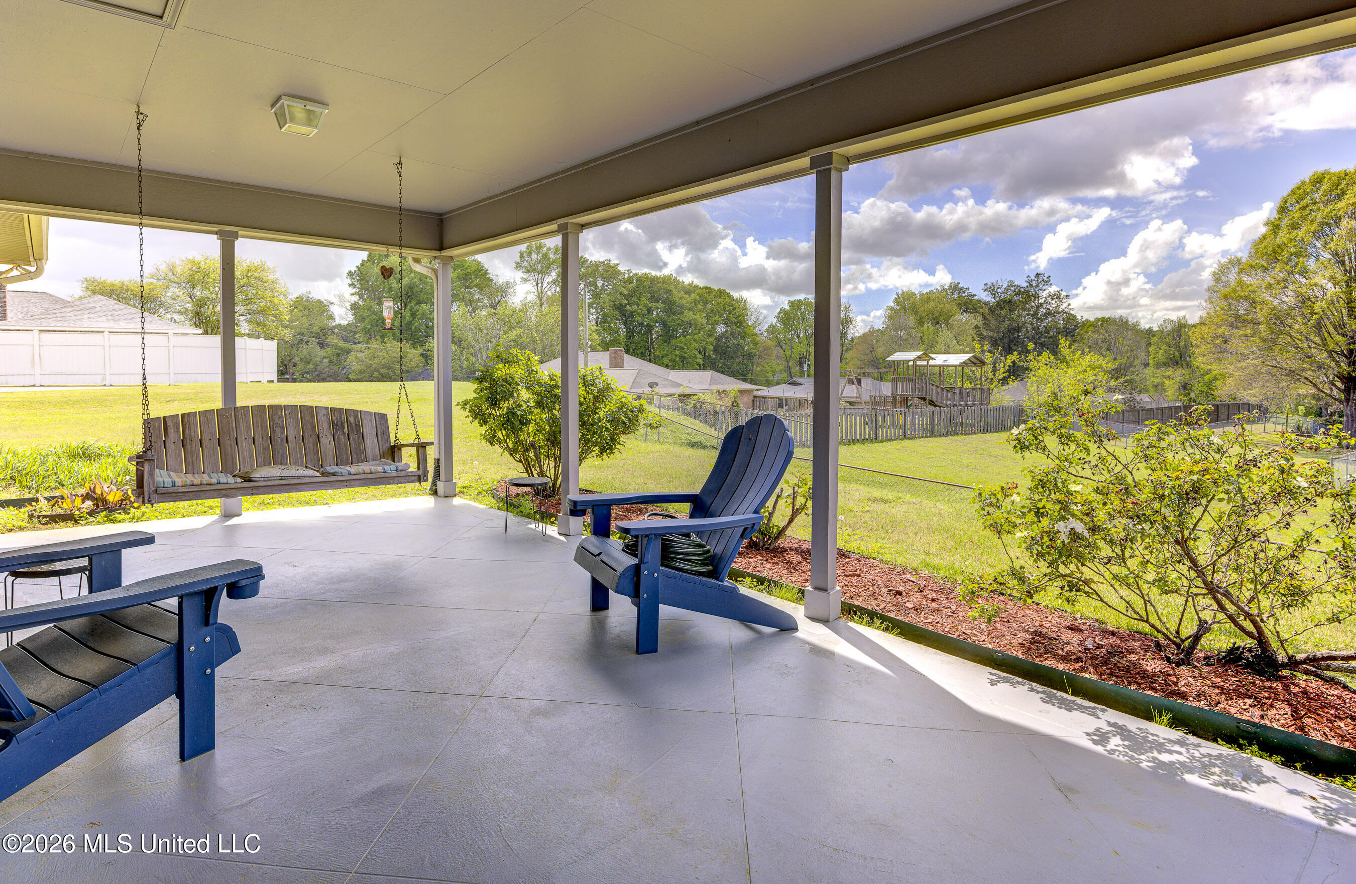 444 Ridgewood Property Photo 19