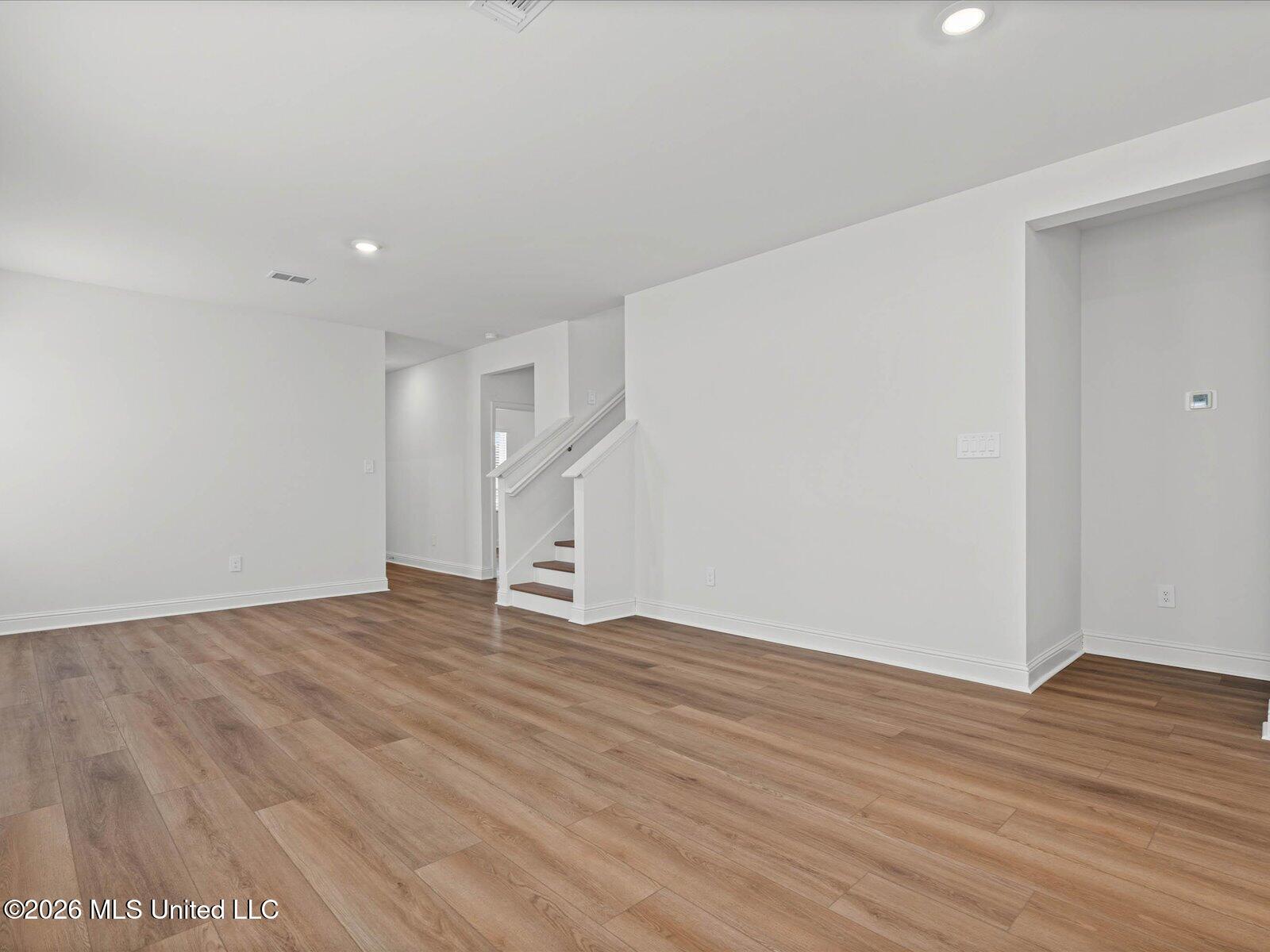 427 Pimento Circle Property Photo 4