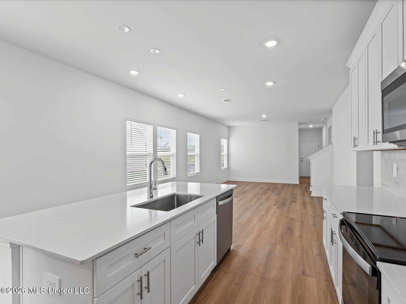 427 Pimento Circle Property Photo 9