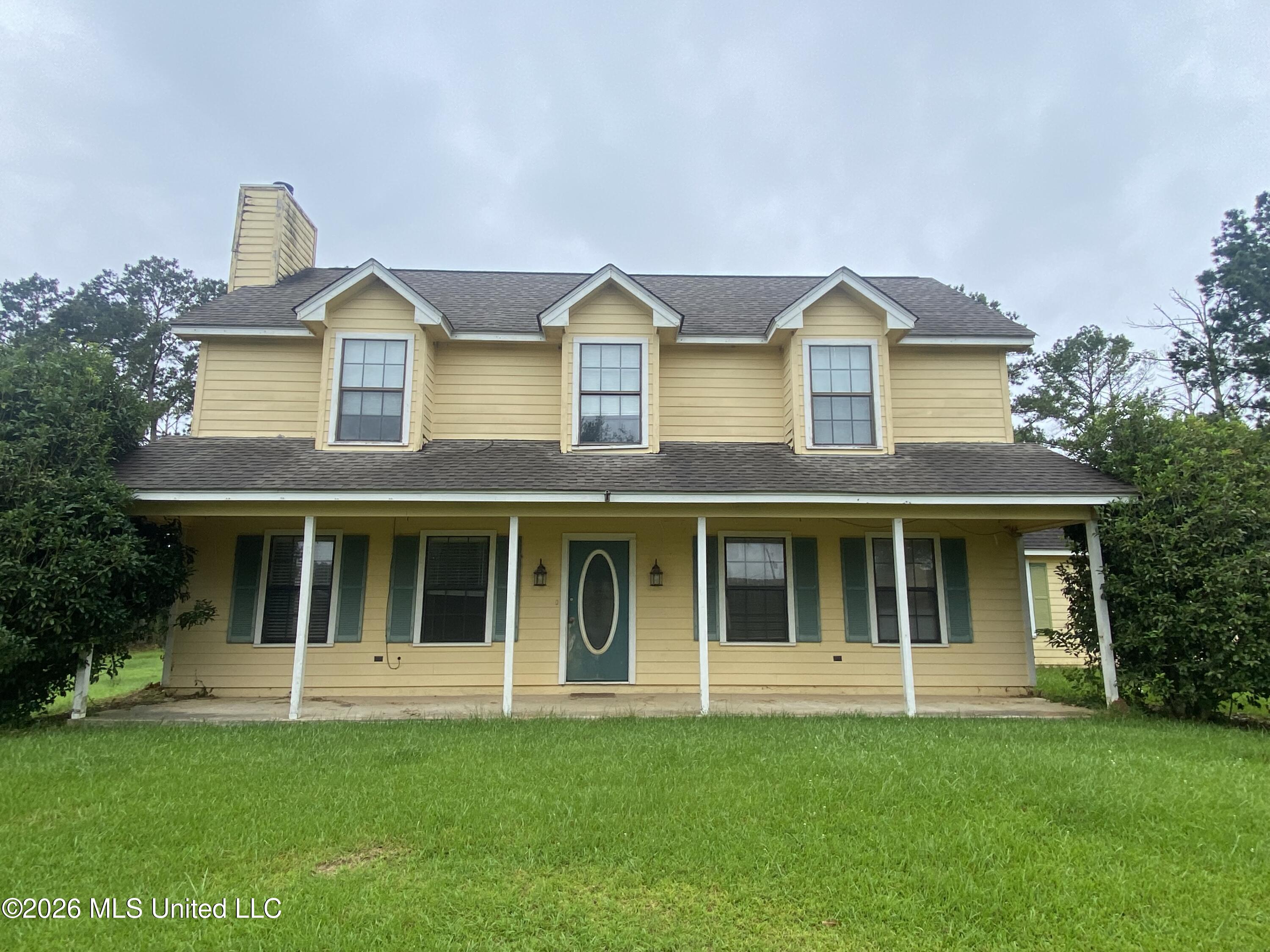 1021 Metcalfe Lane Property Photo 1