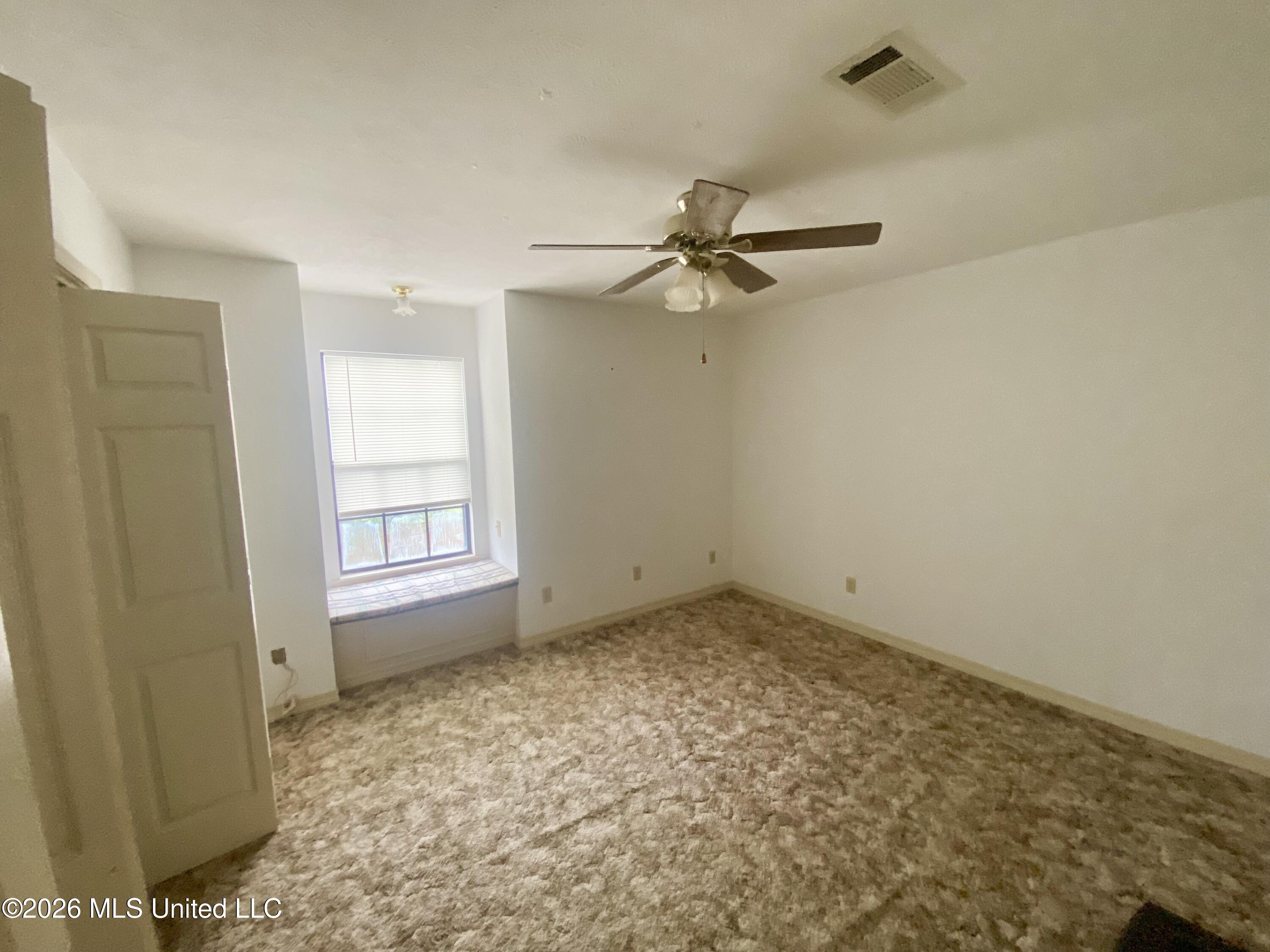 1021 Metcalfe Lane Property Photo 25