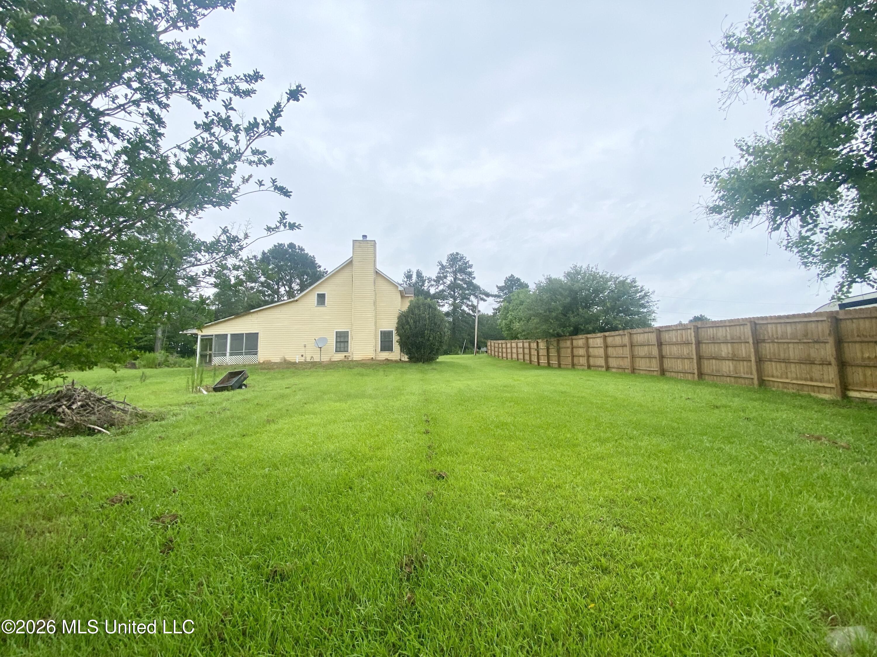 1021 Metcalfe Lane Property Photo 32