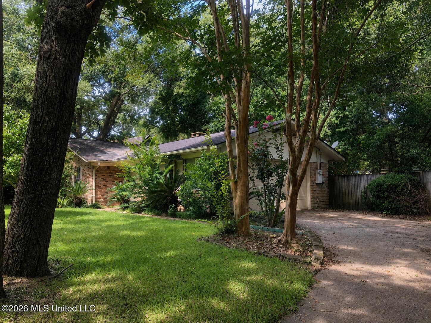 3761 River Pine Drive Property Photo 1