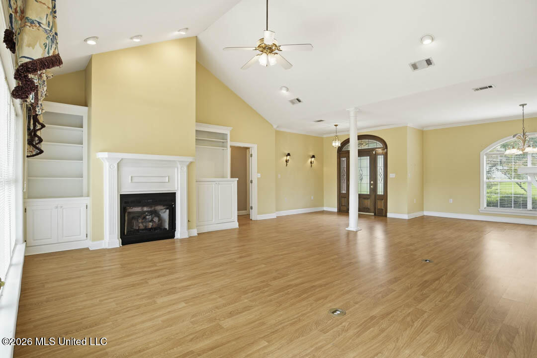 90 W Shore Drive Property Photo 8