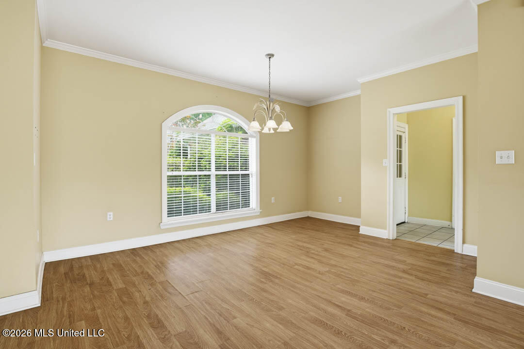 90 W Shore Drive Property Photo 16