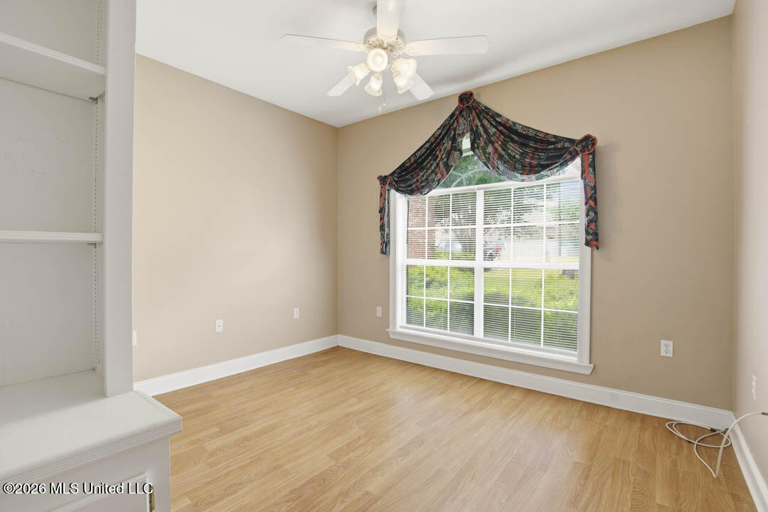 90 W Shore Drive Property Photo 23