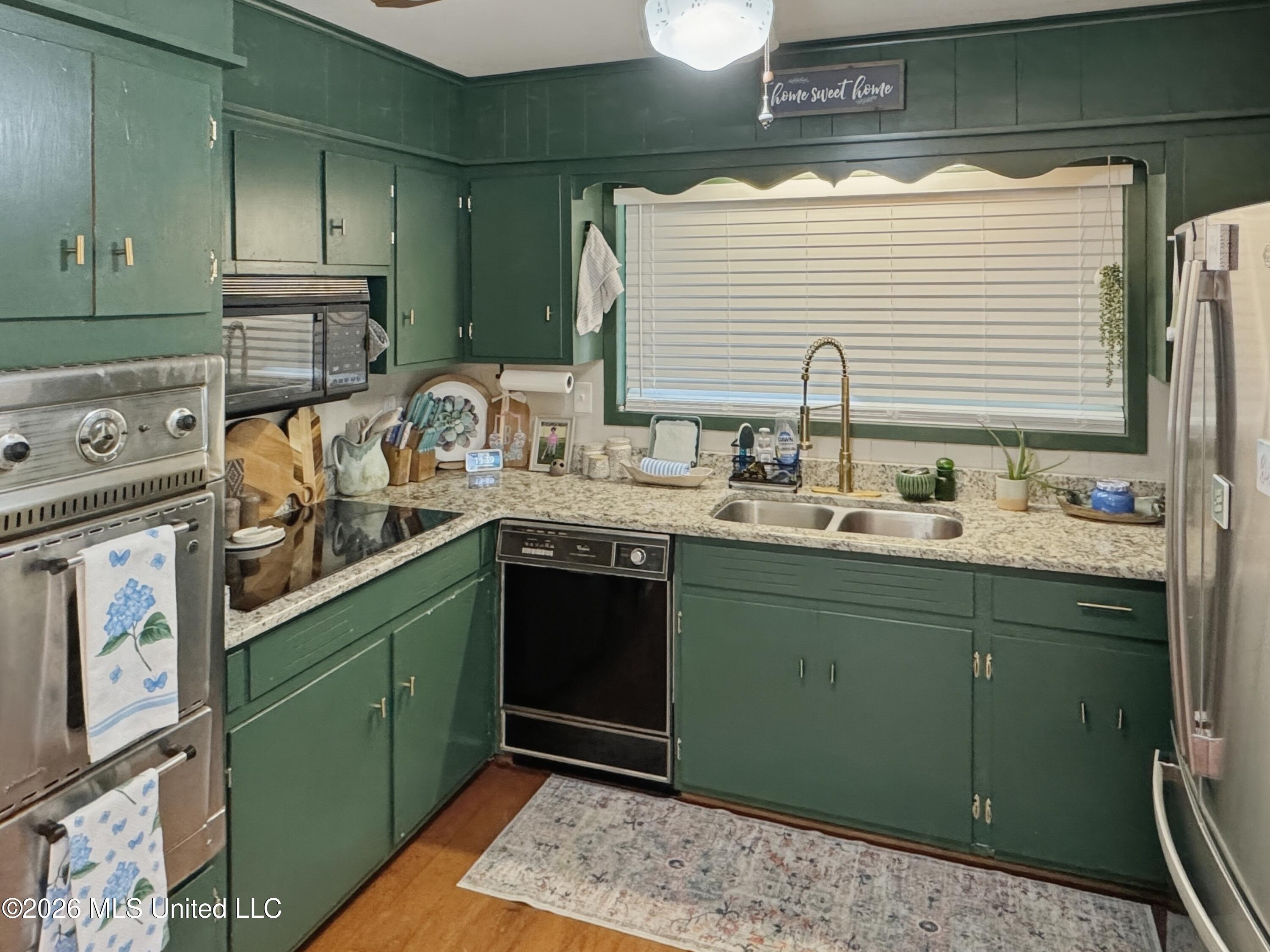 324 Starlite Drive Property Photo 7