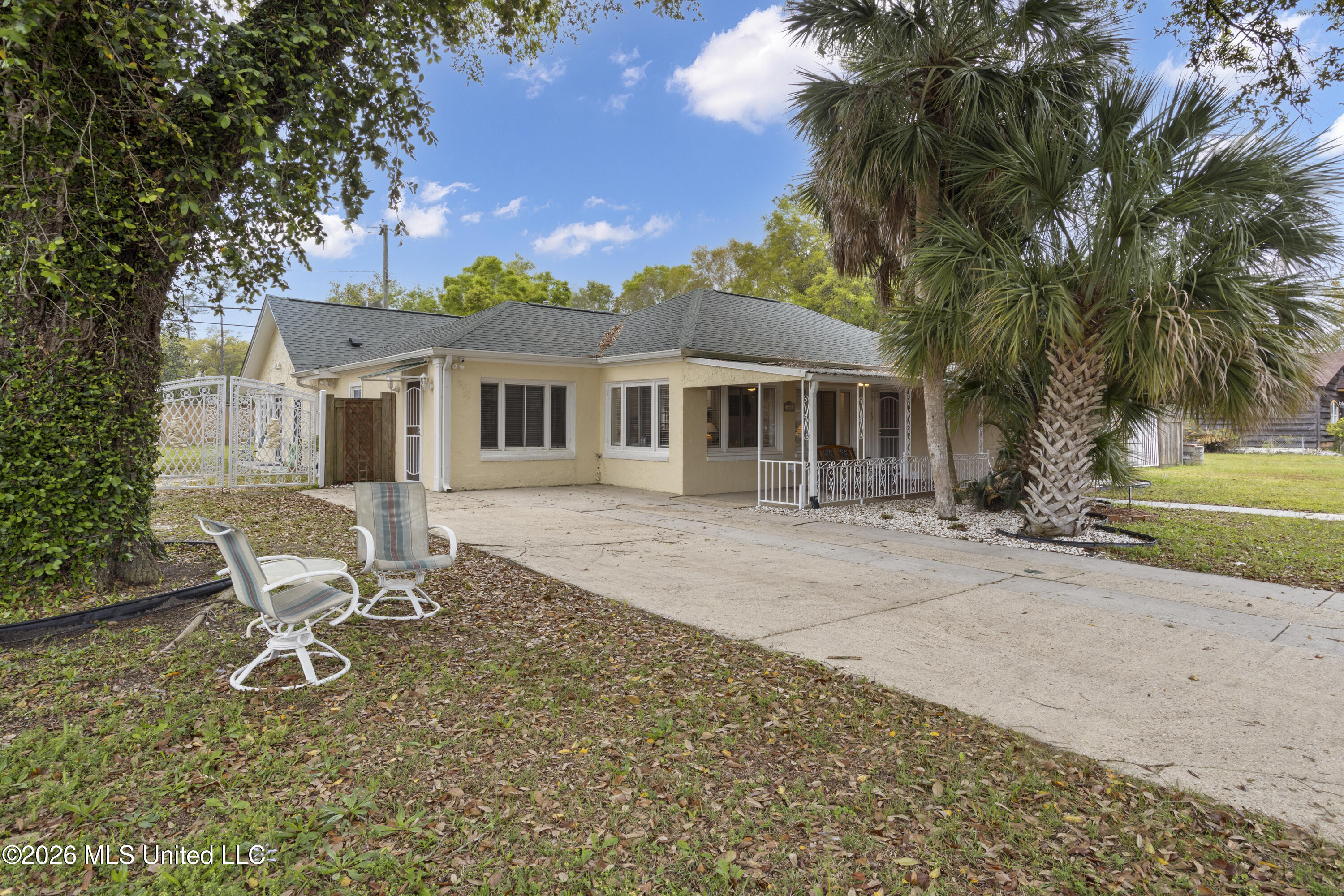145 Briarfield Avenue Property Photo 1