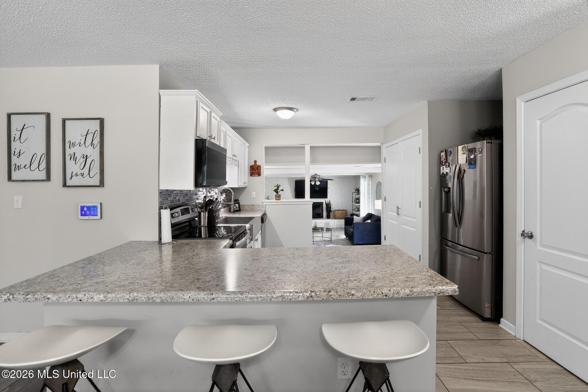 507 Avery Street Property Photo 9