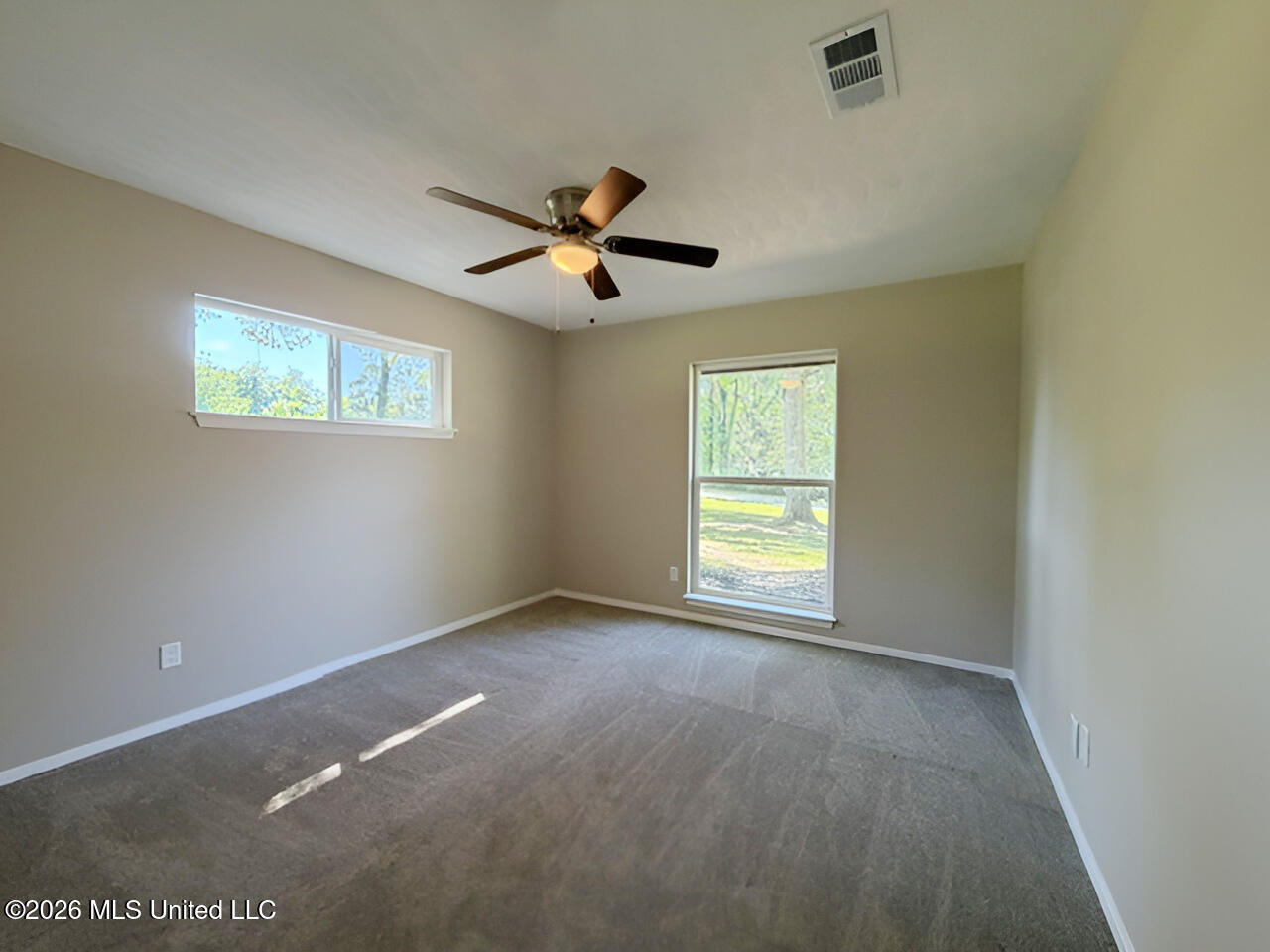 910 Newitt Vick Drive Property Photo 28
