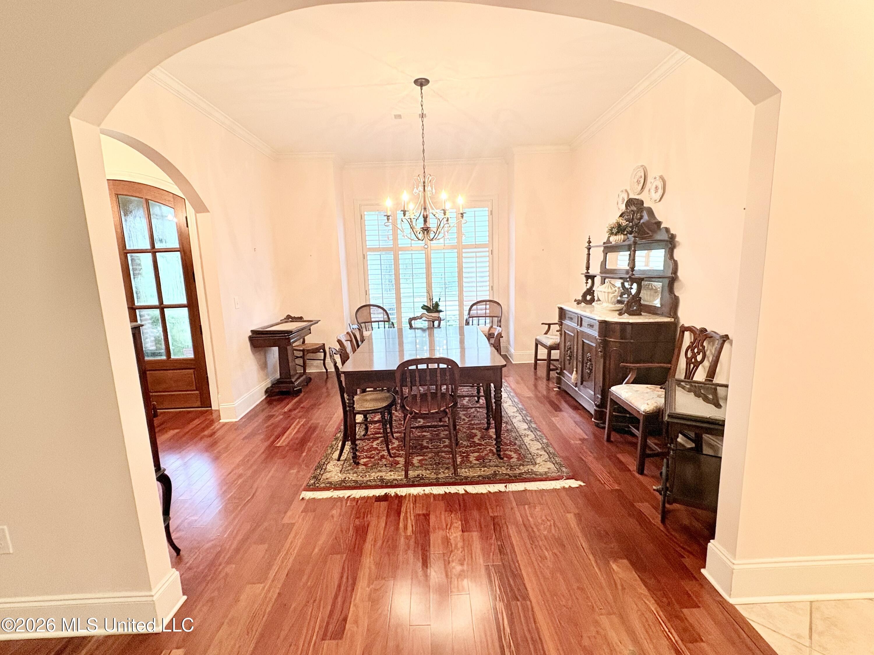 3920 Roxbury Road Property Photo 7