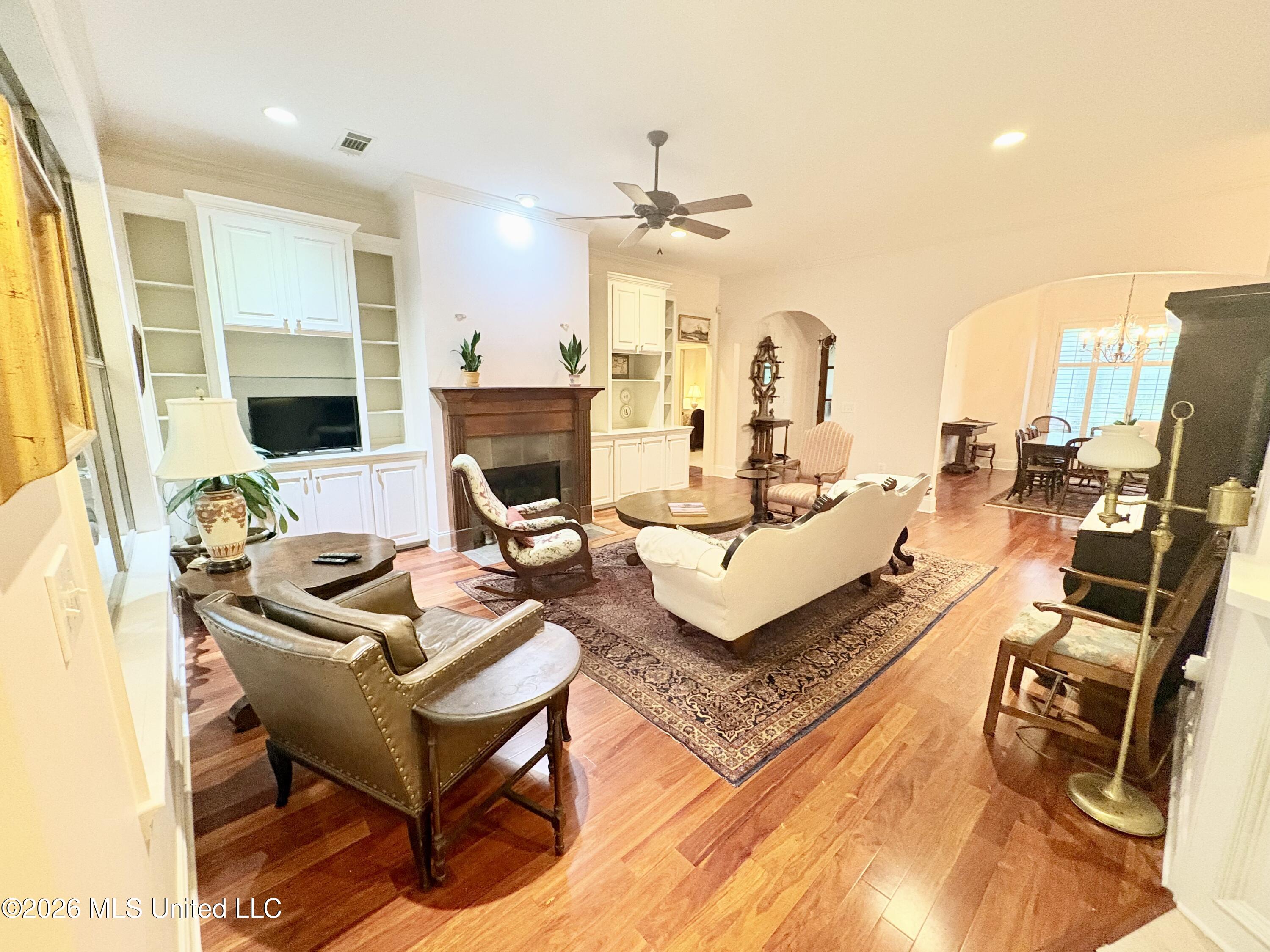 3920 Roxbury Road Property Photo 12