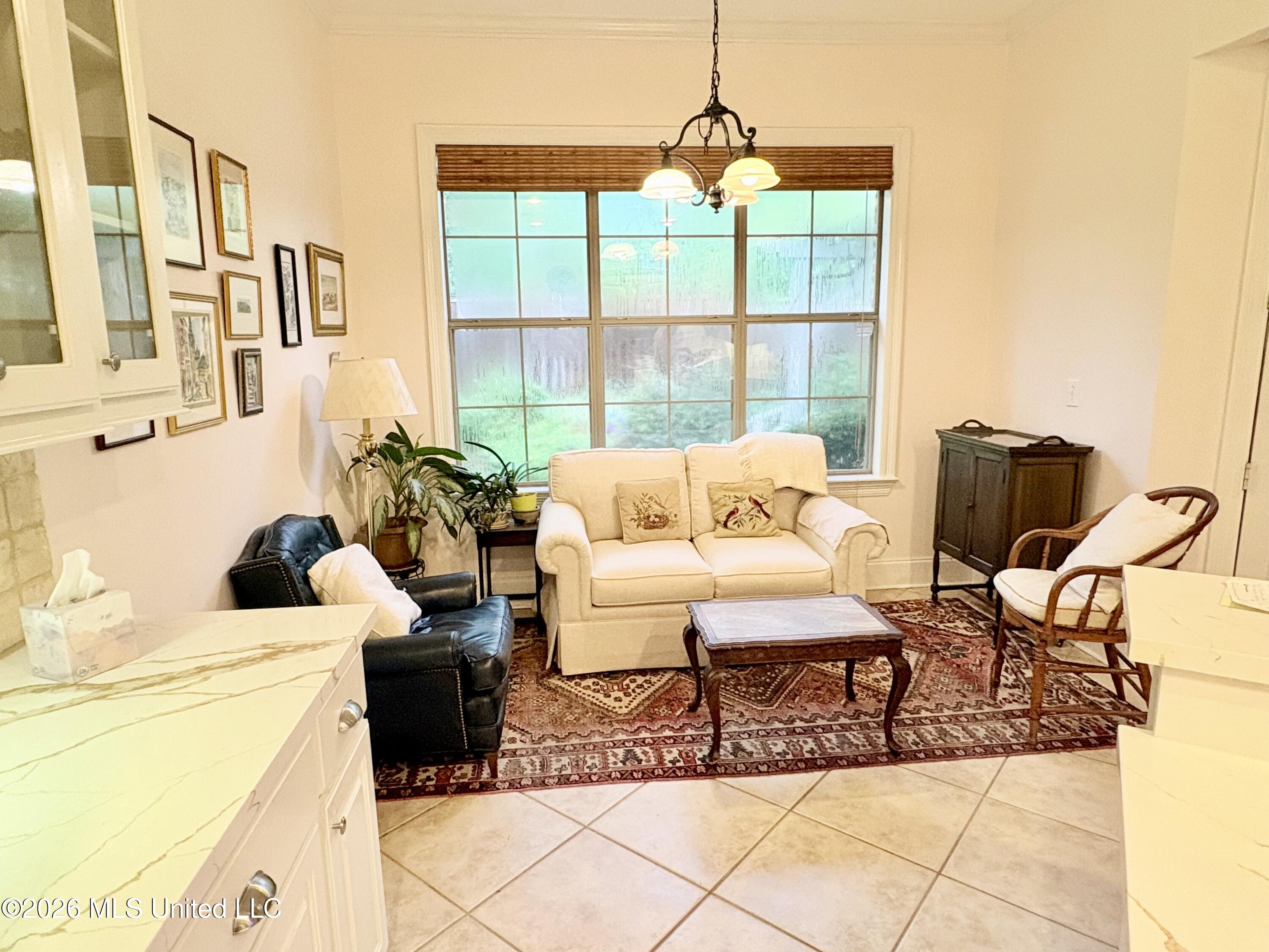 3920 Roxbury Road Property Photo 14