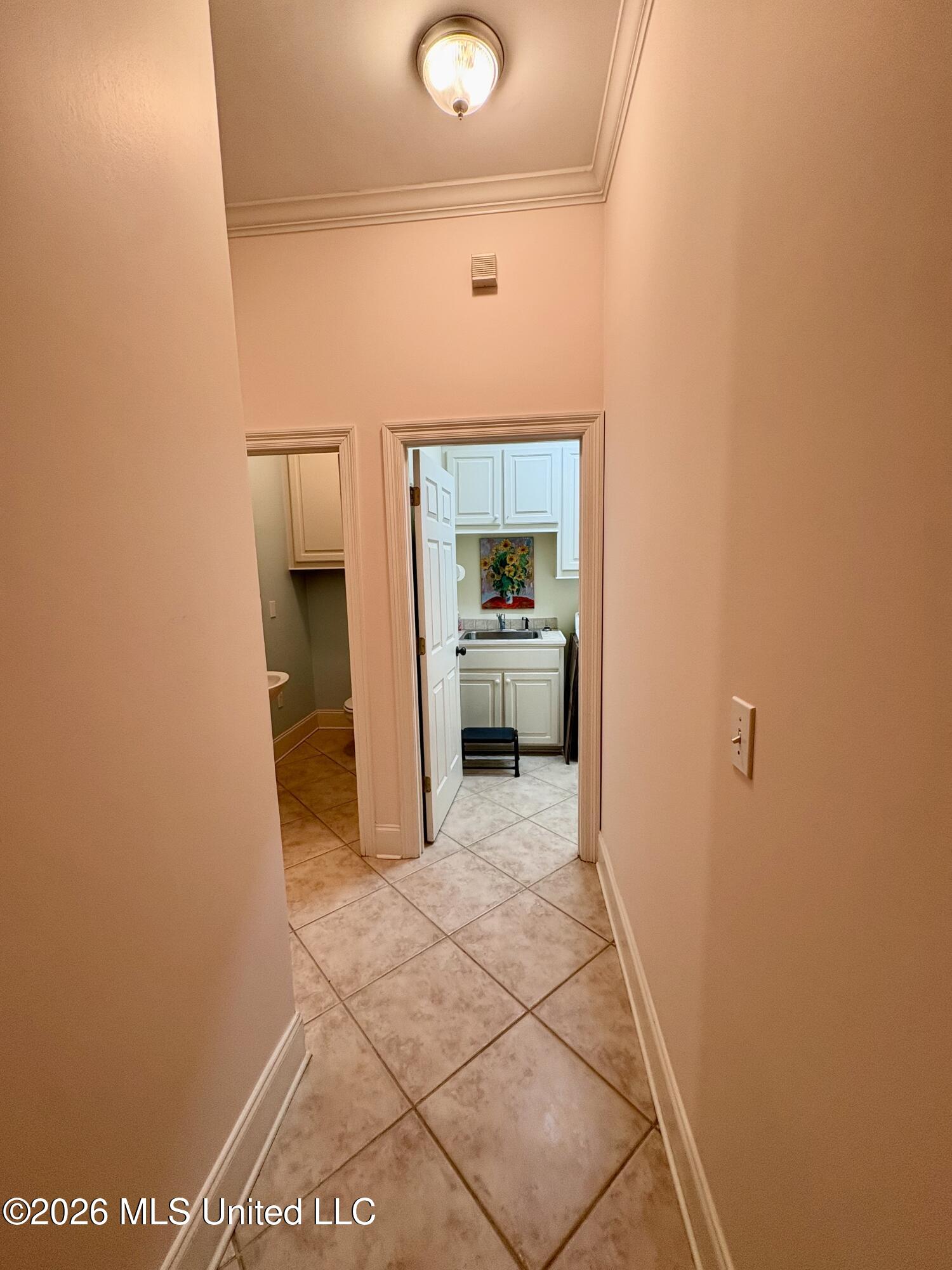 3920 Roxbury Road Property Photo 24