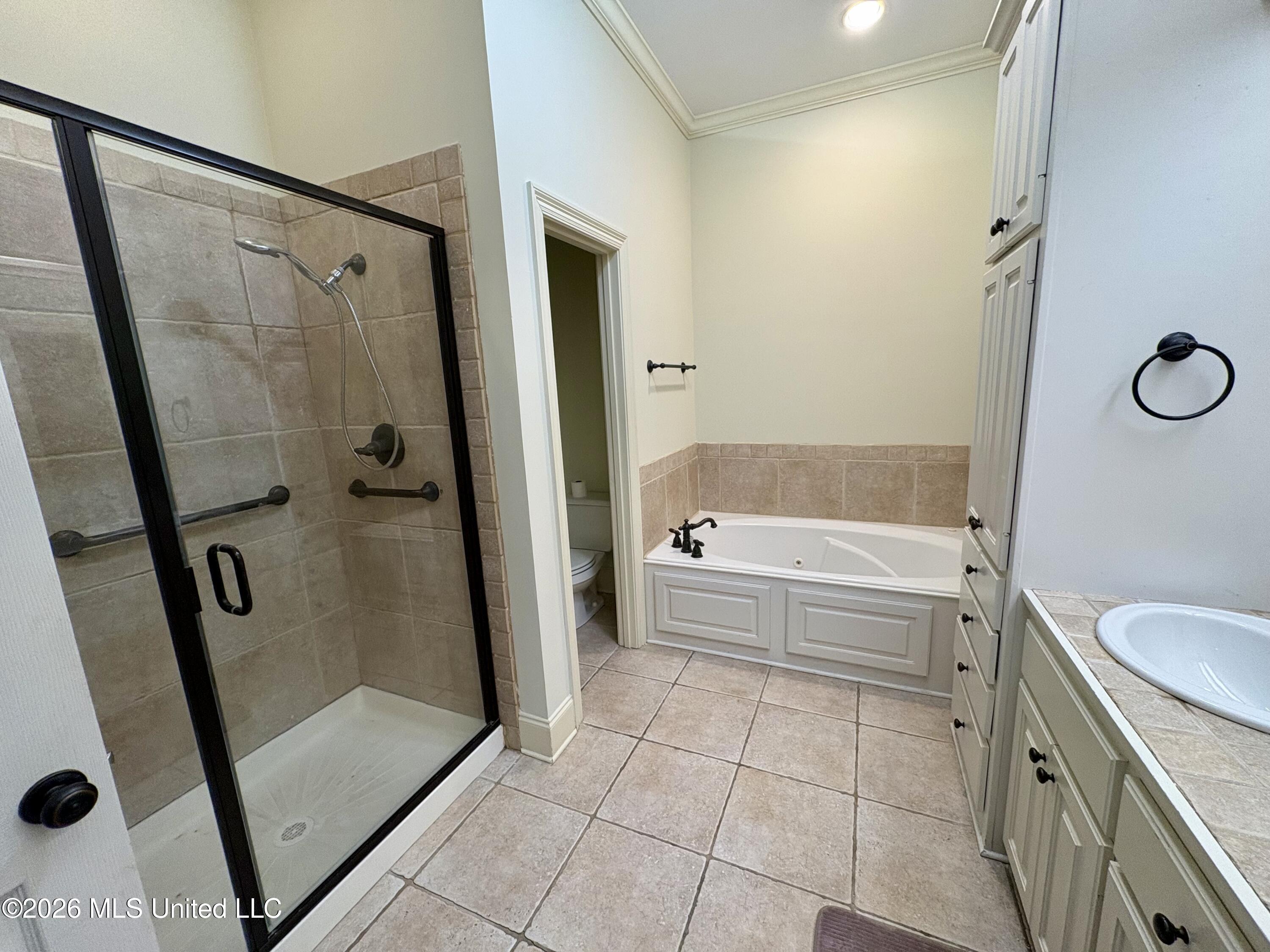 3920 Roxbury Road Property Photo 39