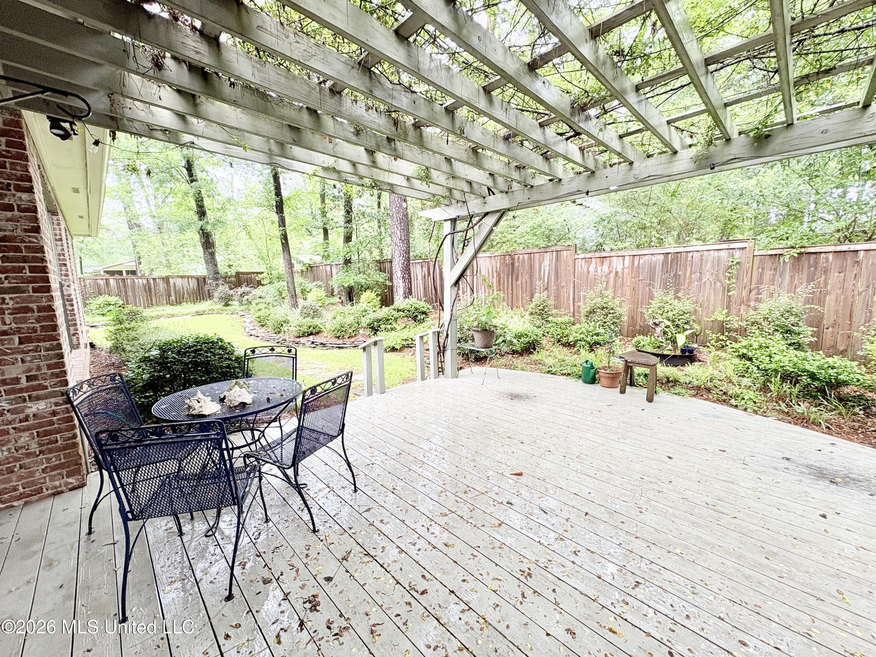3920 Roxbury Road Property Photo 43