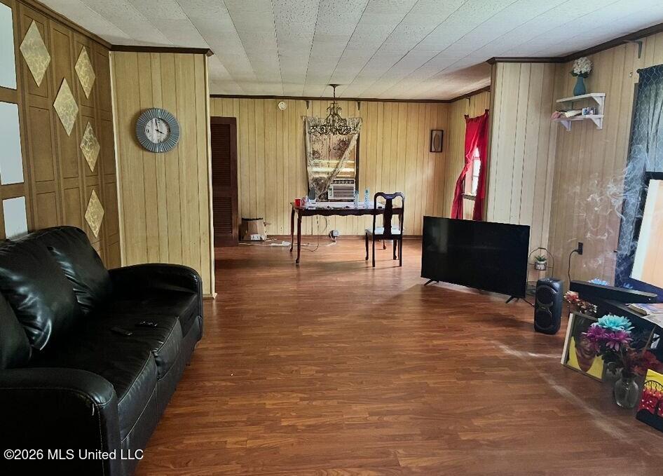 269 County Road 288 Property Photo 3