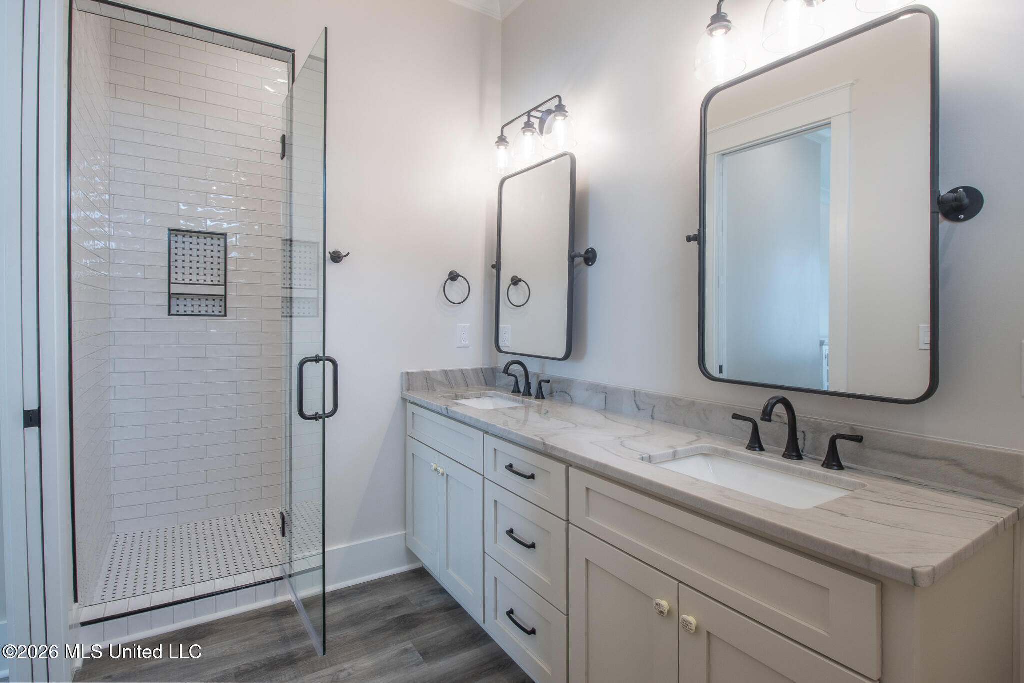 4731 W Beach Boulevard Property Photo 18