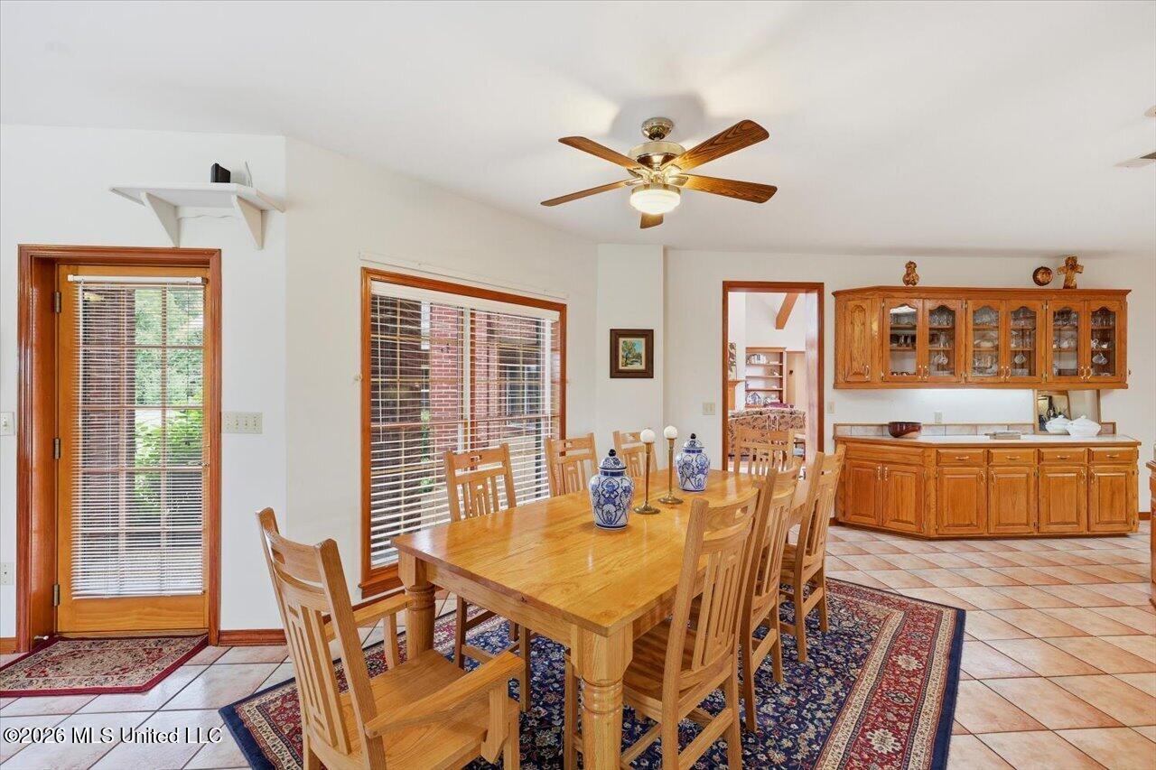 1001 Eagle Landing Property Photo 25