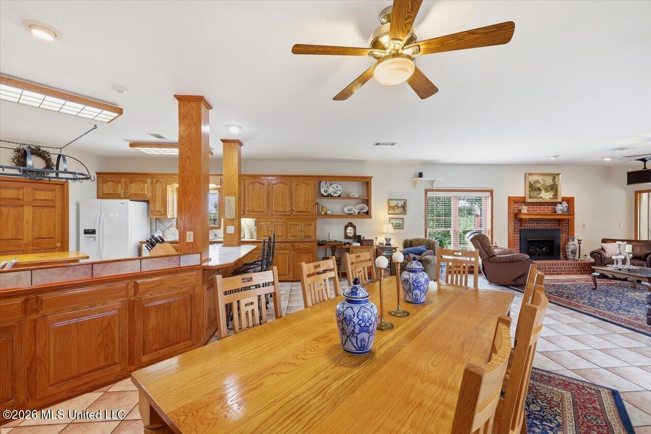 1001 Eagle Landing Property Photo 26
