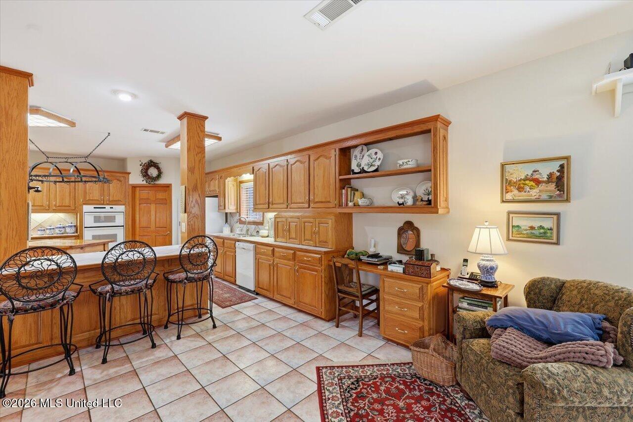 1001 Eagle Landing Property Photo 27
