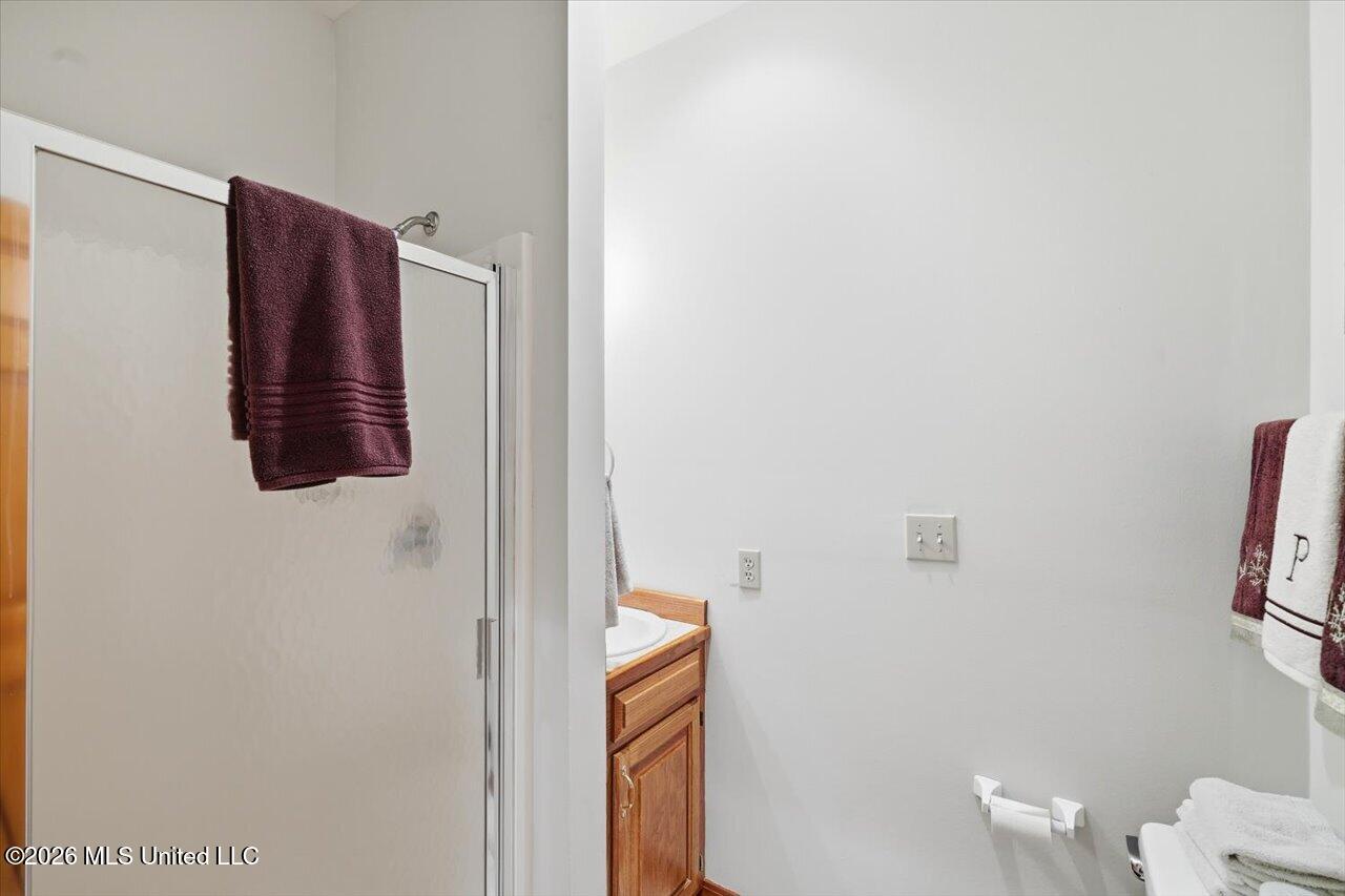 1001 Eagle Landing Property Photo 39
