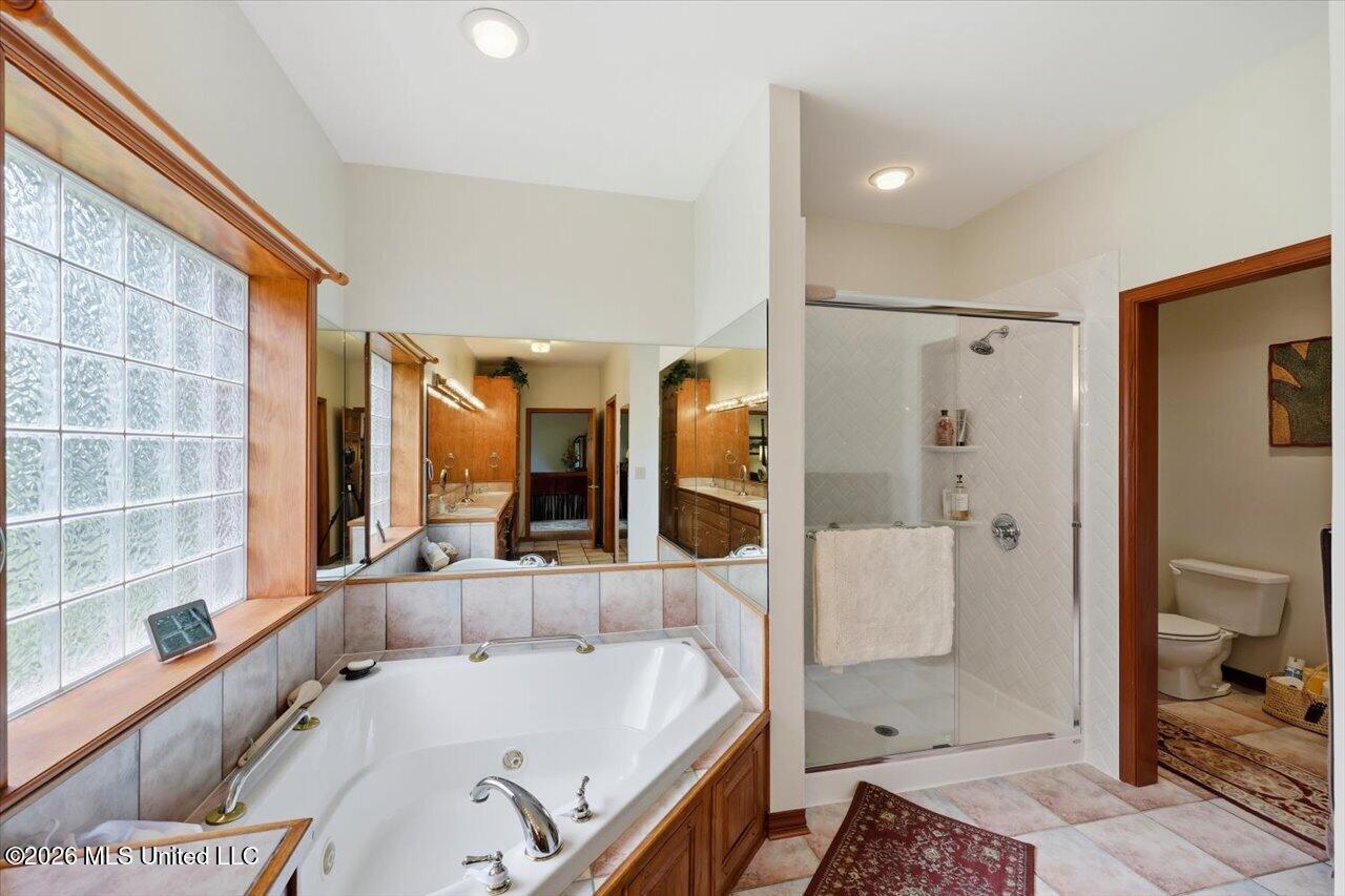 1001 Eagle Landing Property Photo 52