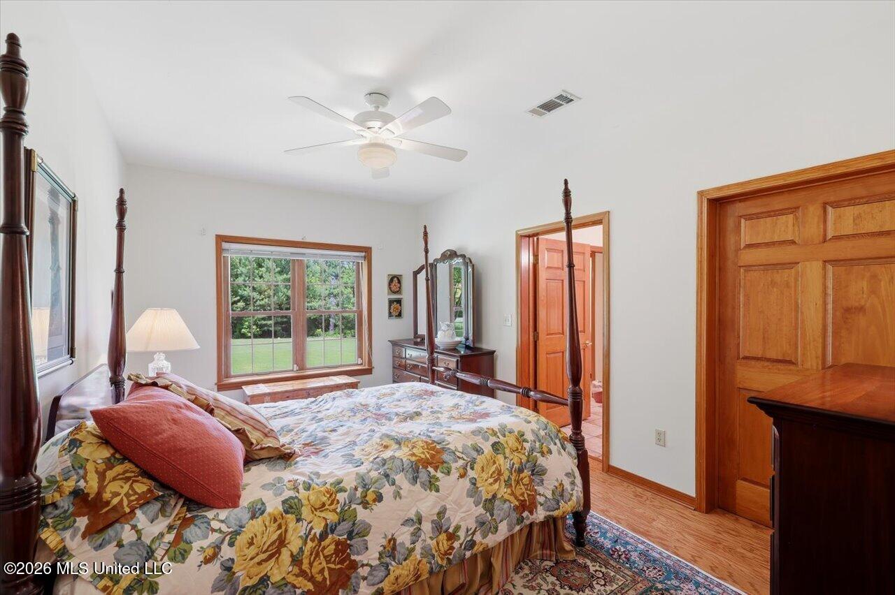 1001 Eagle Landing Property Photo 58