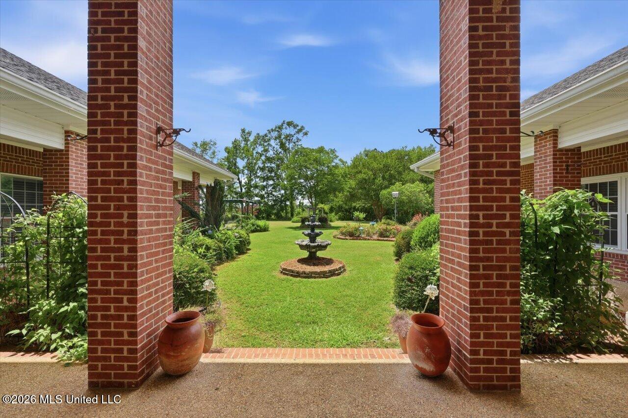 1001 Eagle Landing Property Photo 65