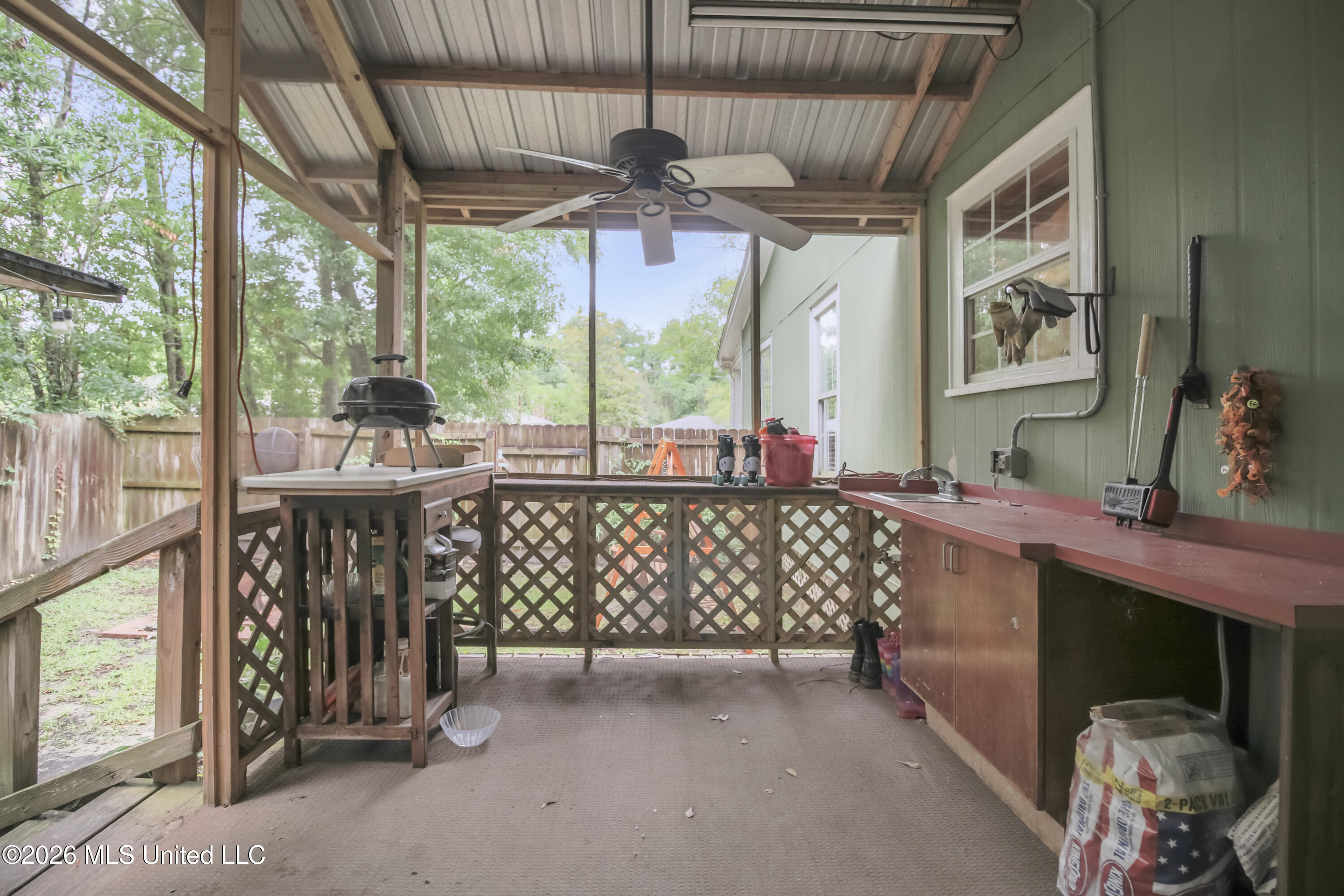 3001 55th Avenue Property Photo 22