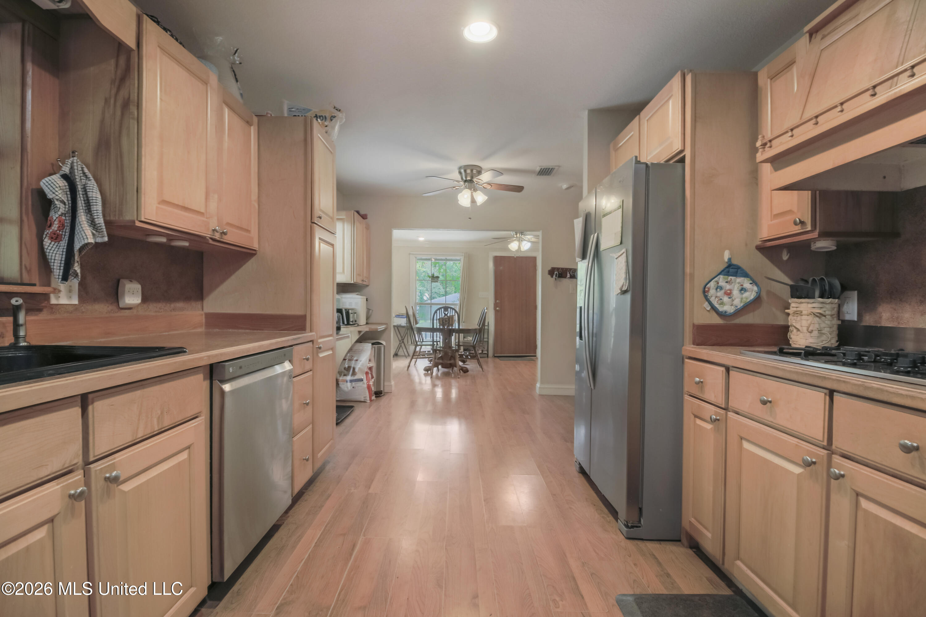 3001 55th Avenue Property Photo 27